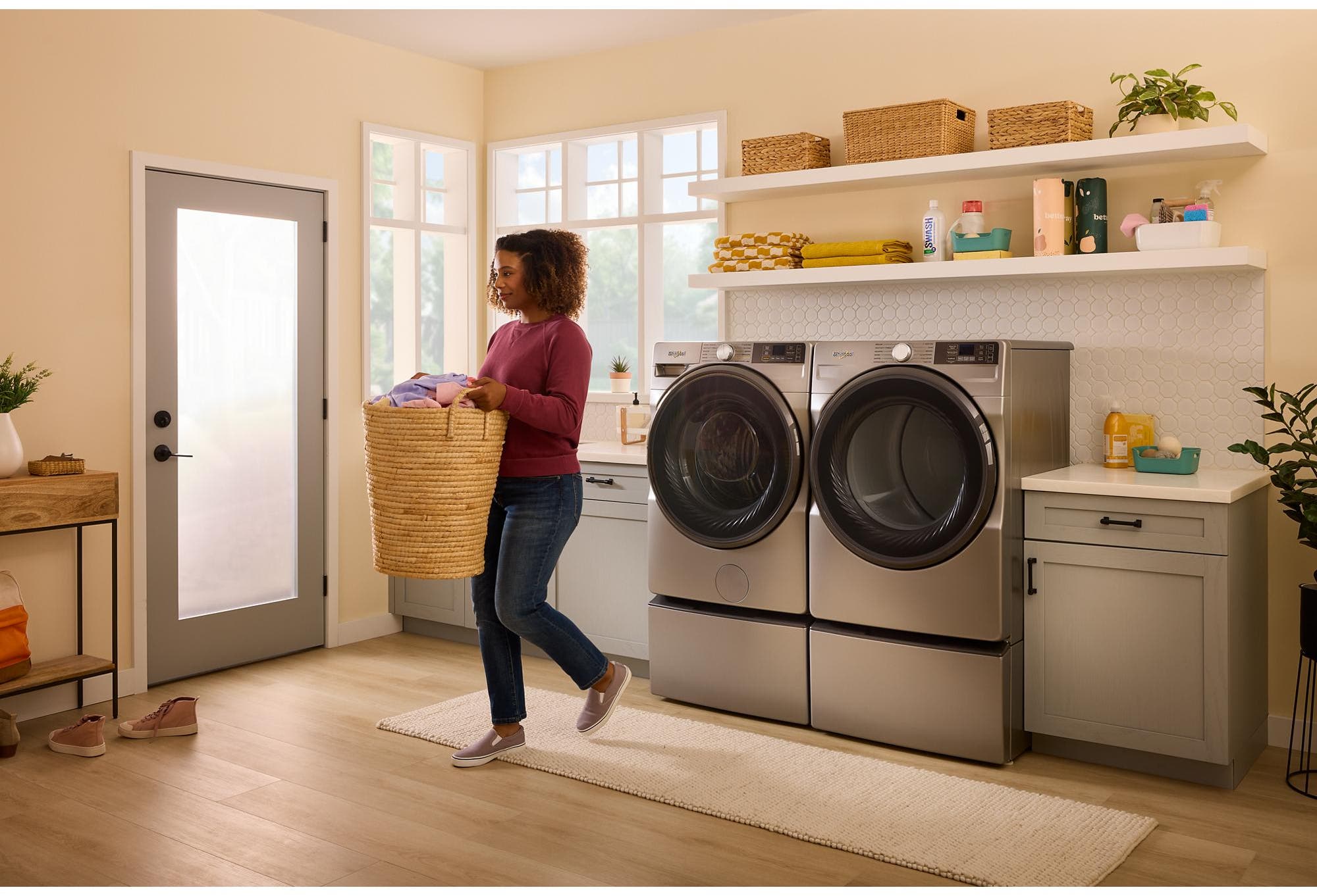 Whirlpool WFW5720RR Silver
