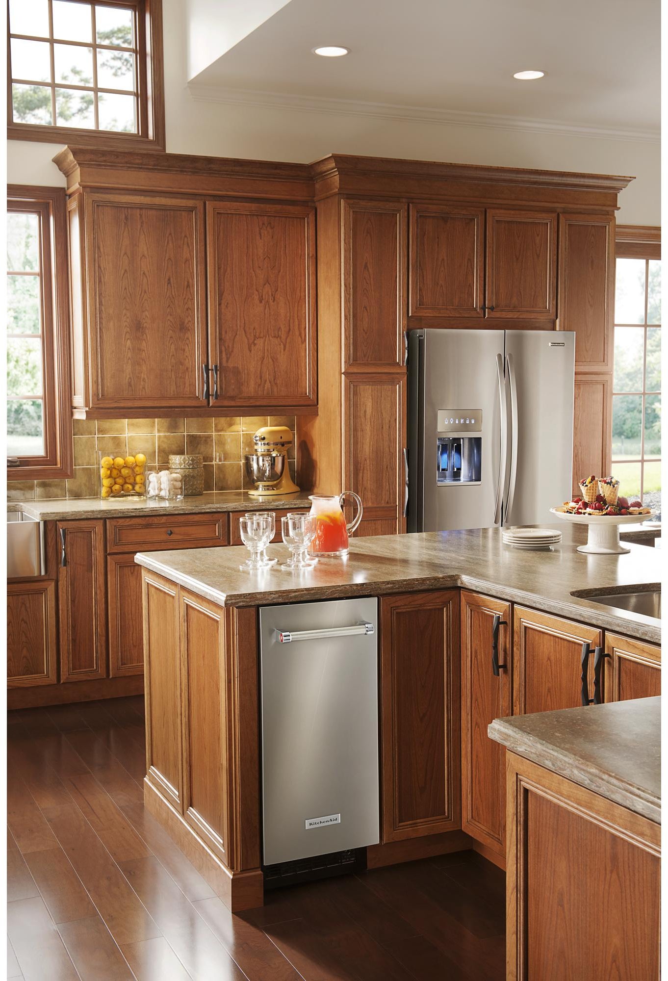 KitchenAid KUIX335HPS 15 Inch Built-In Undercounter Clear Ice