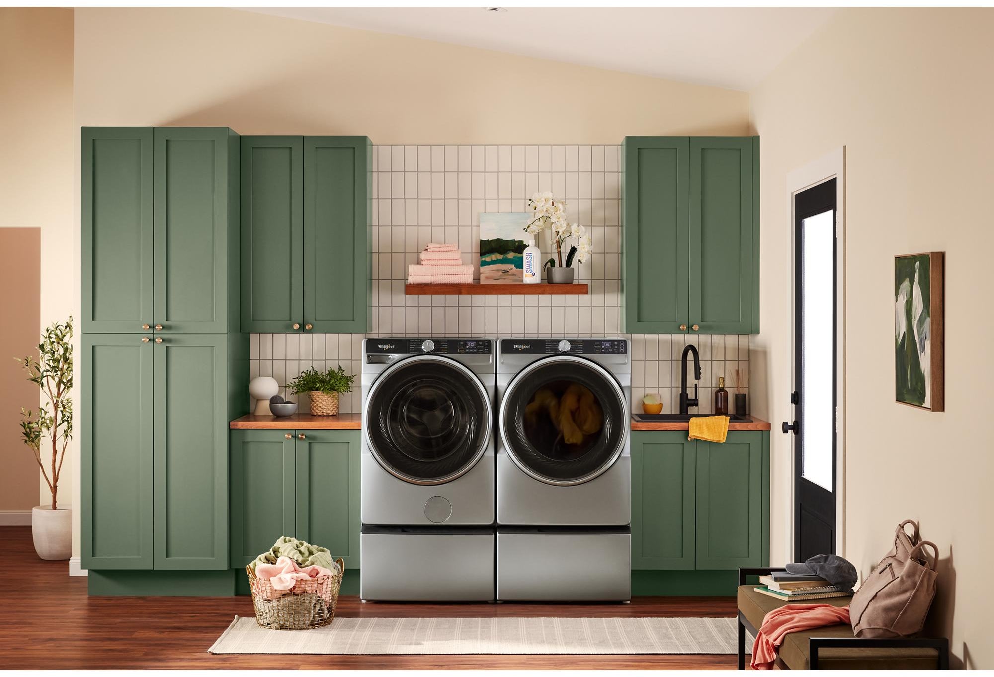 Whirlpool WGD6720RW 27 Inch Smart Gas Dryer White | Plesser's