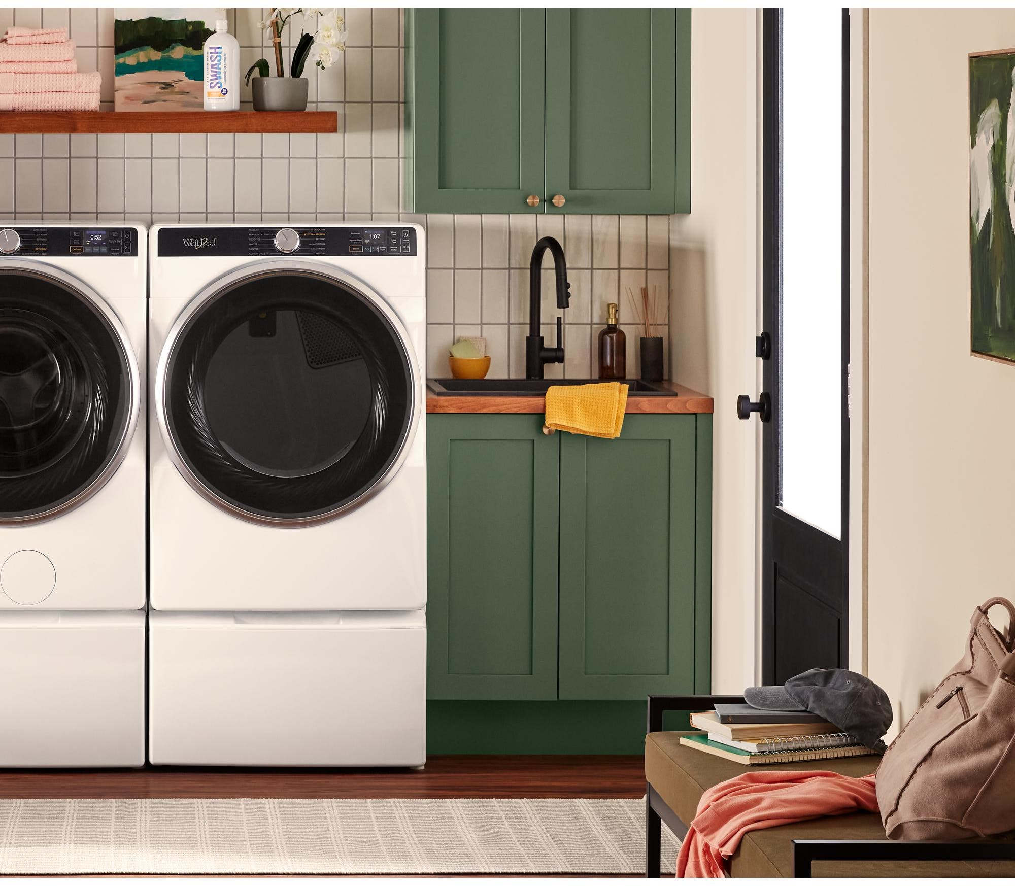 Whirlpool WED6720RW White