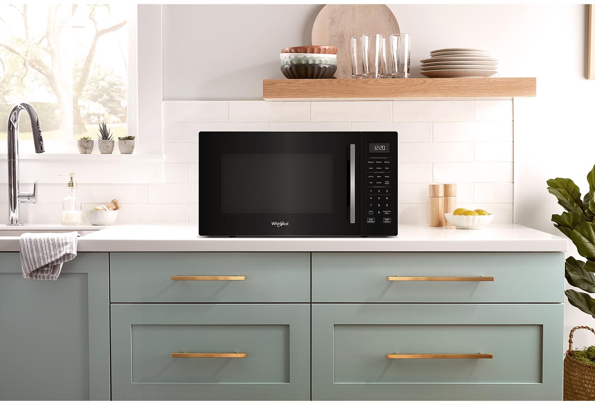 Whirlpool WMCS5522RB Black