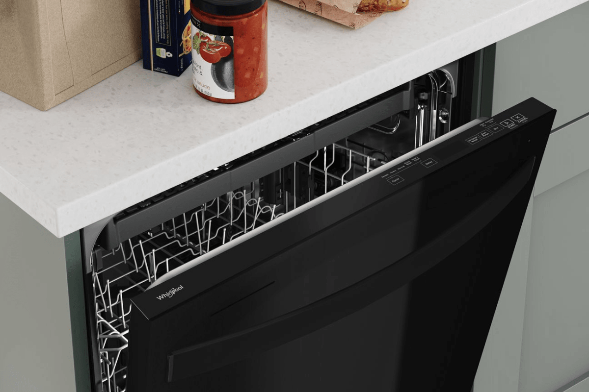 Whirlpool WDT750SAKB Black