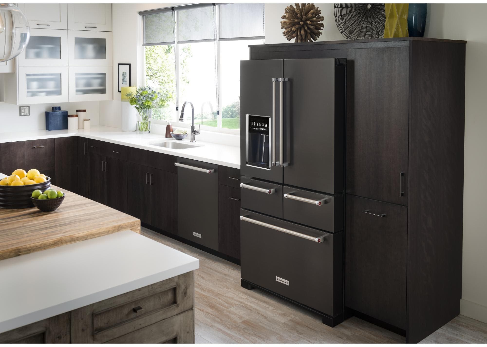 KitchenAid KRMF706EBS Black Stainless Steel, Print Shield