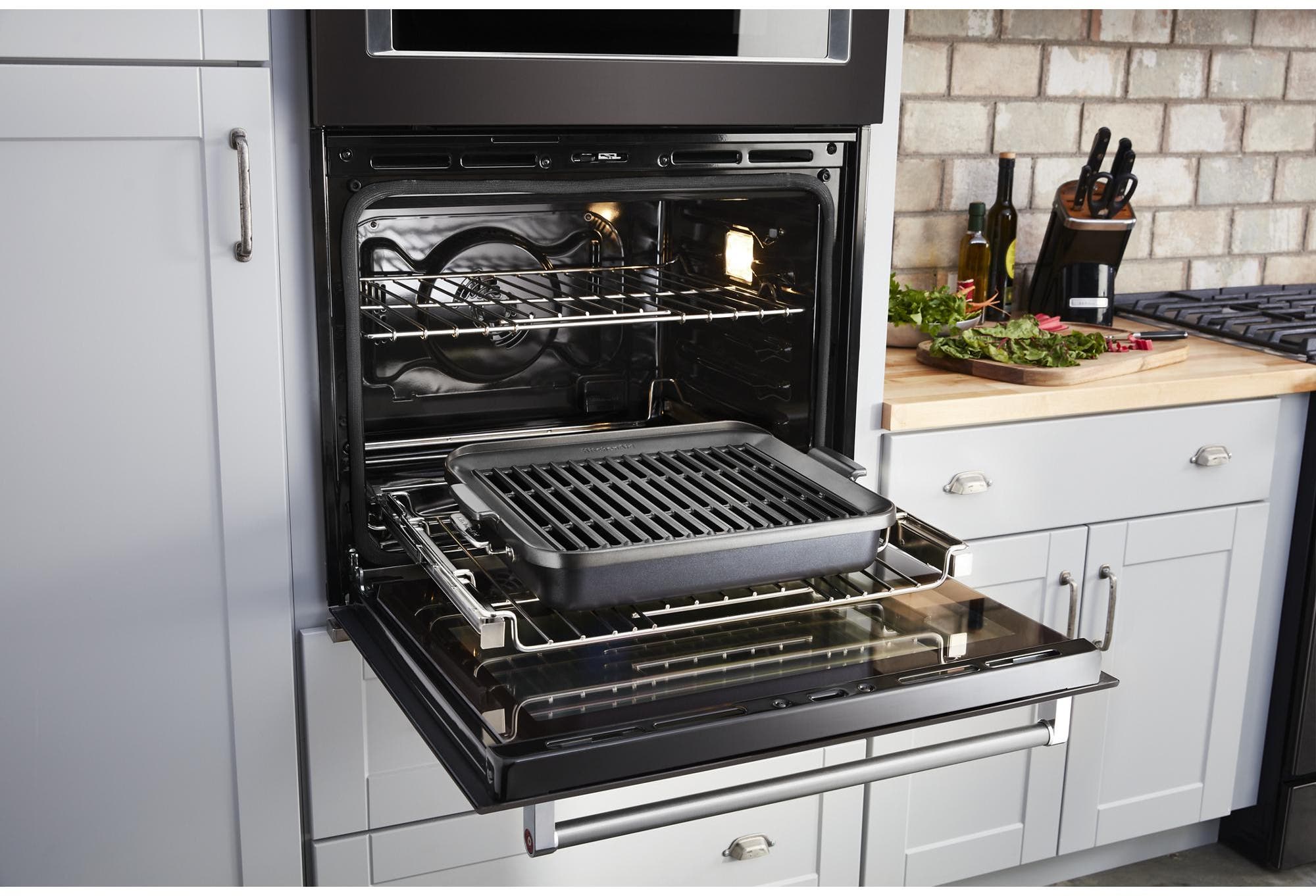 KitchenAid KOCE900HBS Black Stainless Steel, Printshield Finish