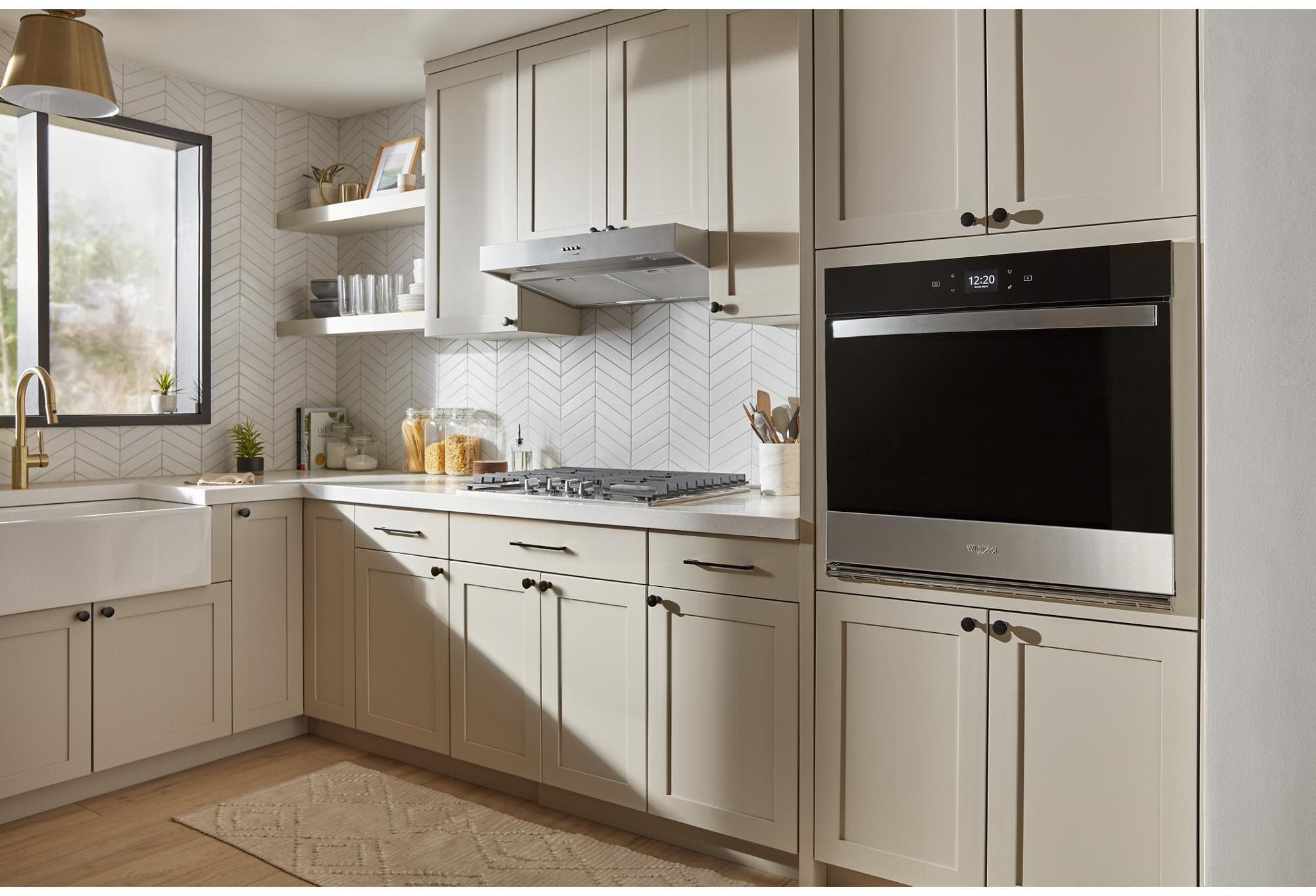 Whirlpool WOES5030LZ Fingerprint-Resistant Stainless Steel