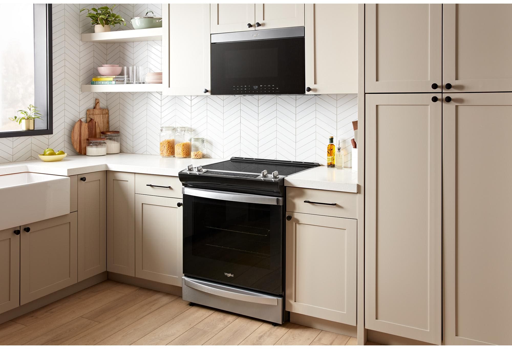 Whirlpool WMMF7330RZ Fingerprint Resistant Stainless Steel