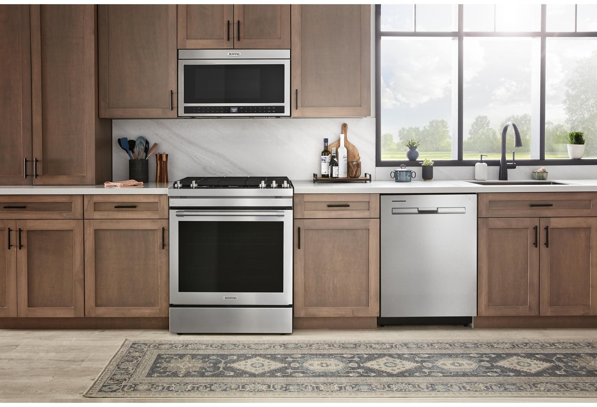 Maytag MMMF8030PZ Fingerprint Resistant Stainless Steel