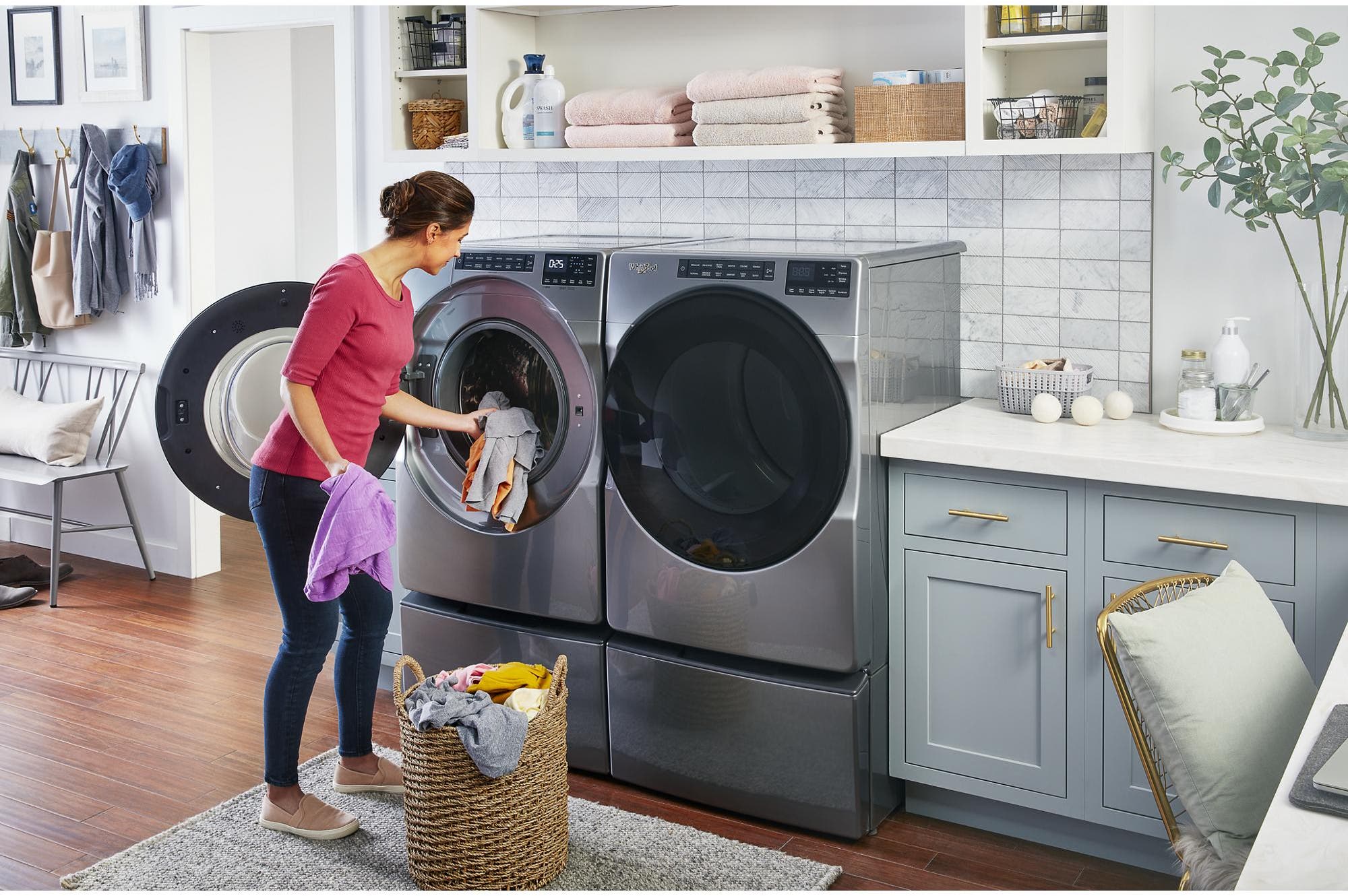 Whirlpool WED5605MC Chrome Shadow