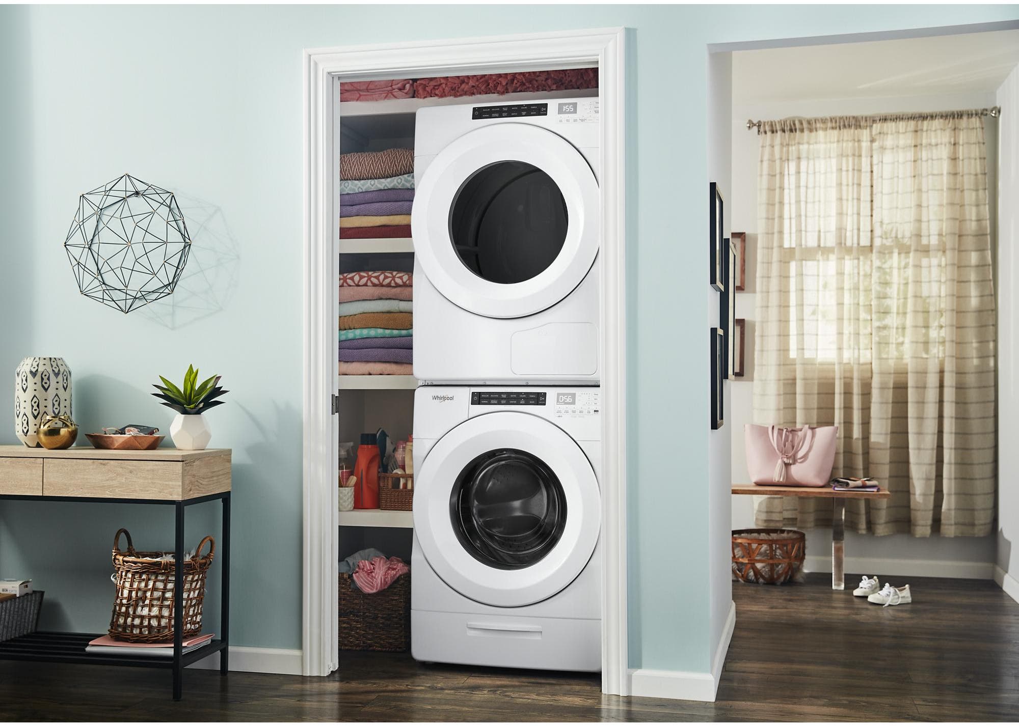 Whirlpool WHD560CHW White