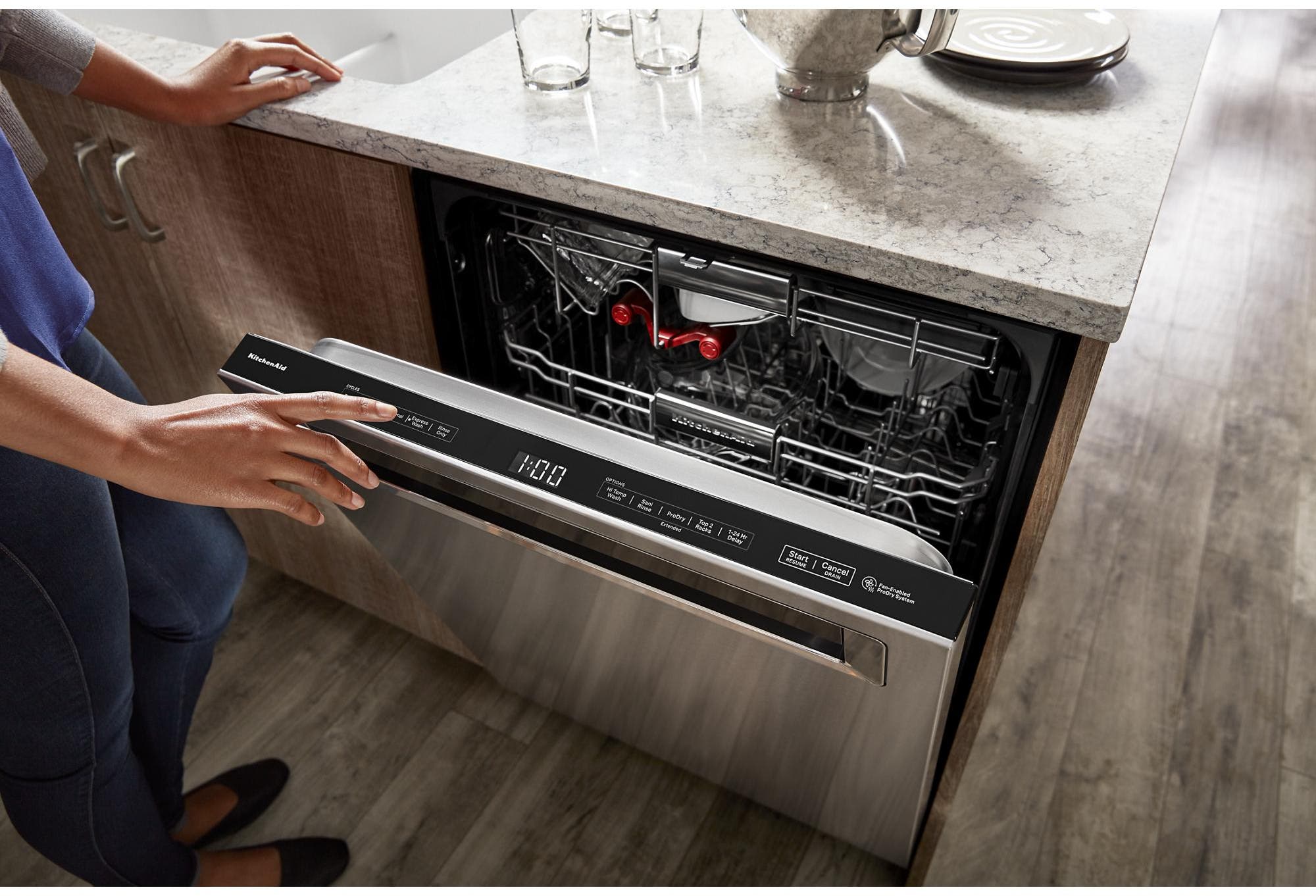 KitchenAid KDPM704KPS Stainless Steel with Printshield Finish
