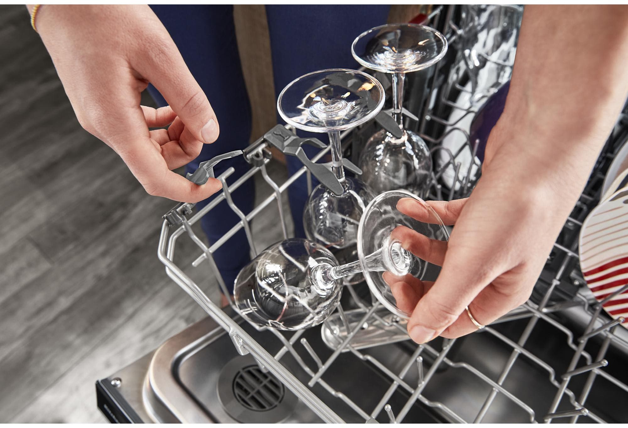 KitchenAid KDTM804KBS Black Stainless Steel with Printshield Finish