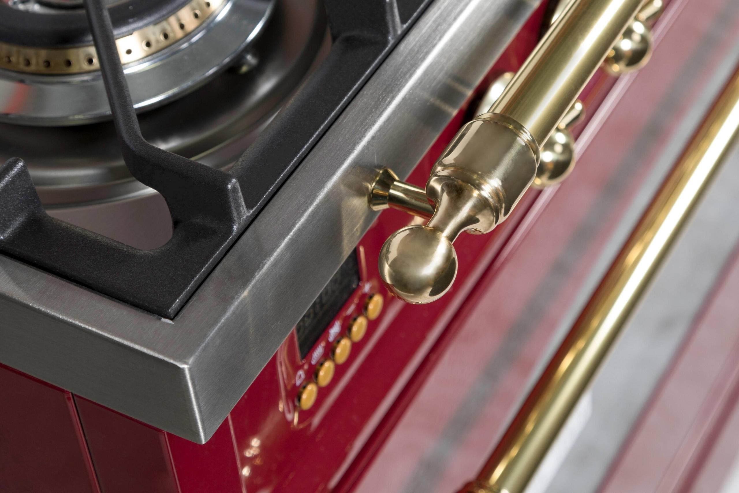 Ilve UPN76DMPRBLP Liquid Propane In Burgundy W/ Brass Trim