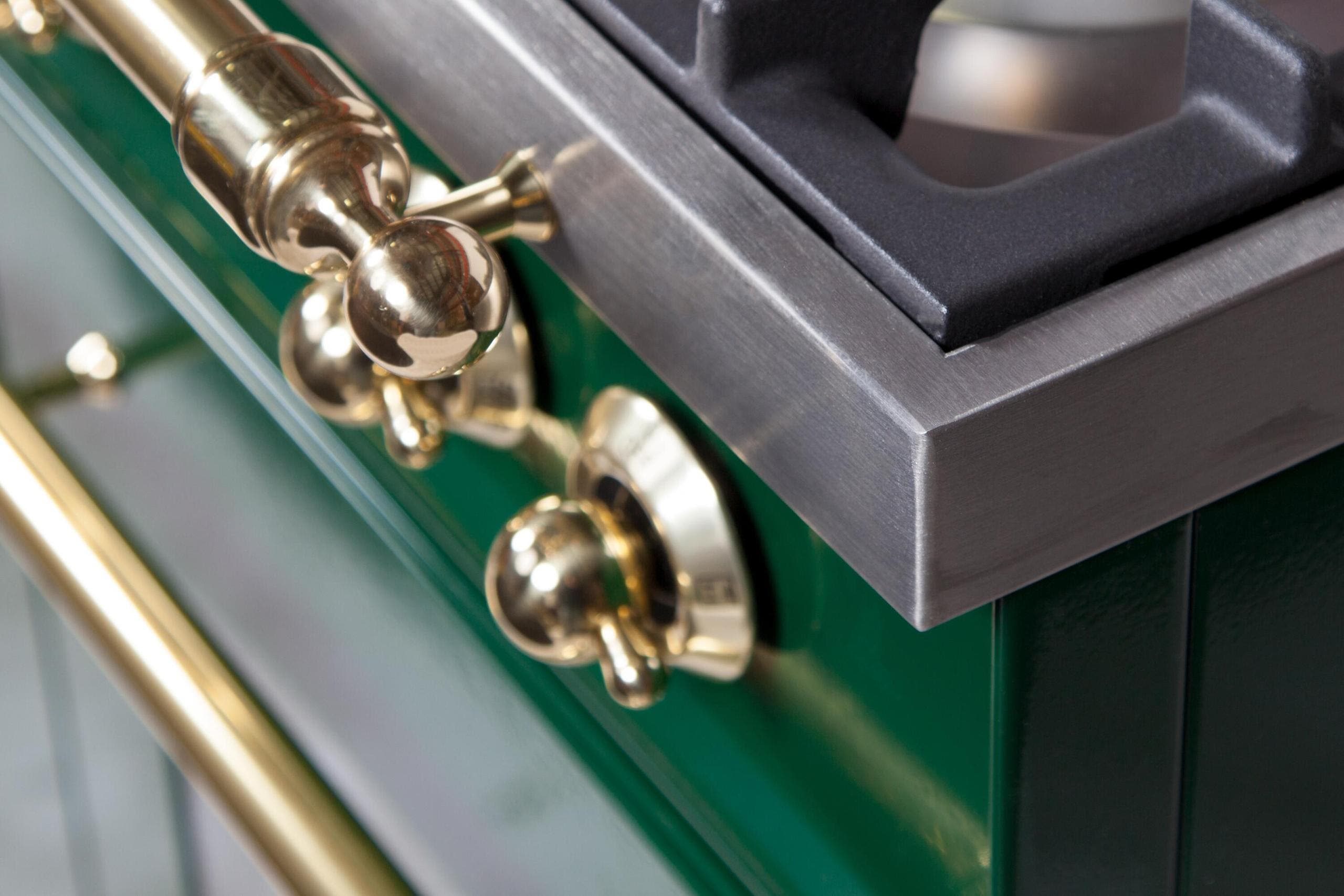 Ilve UPN120FDMPVSLP Liquid Propane In Emerald Green W/ Brass Trim