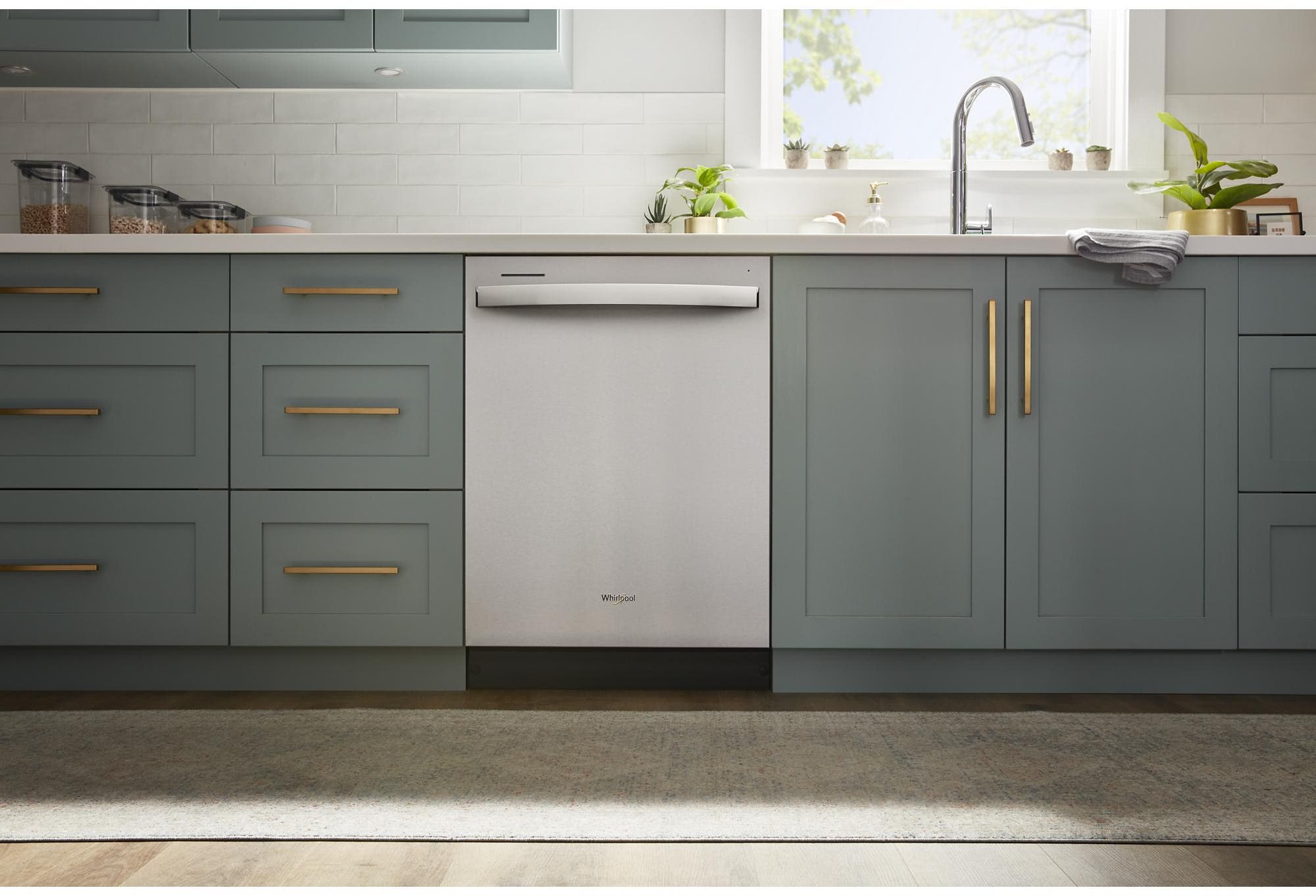 Whirlpool WDT531HAPM Monochromatic Stainless Steel