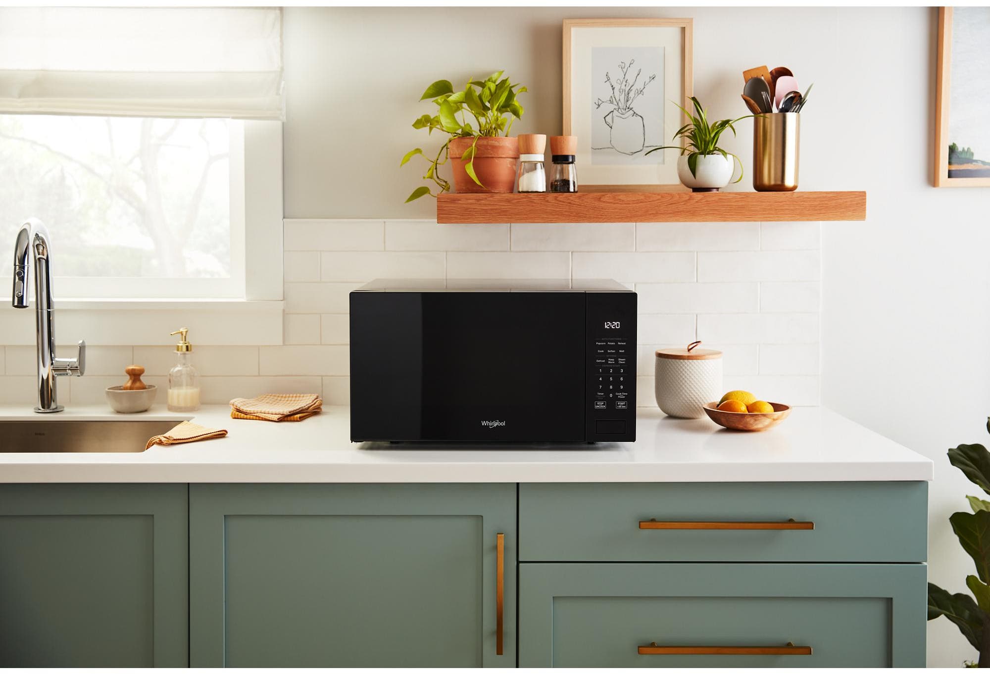 Whirlpool WMCS7022SB Black