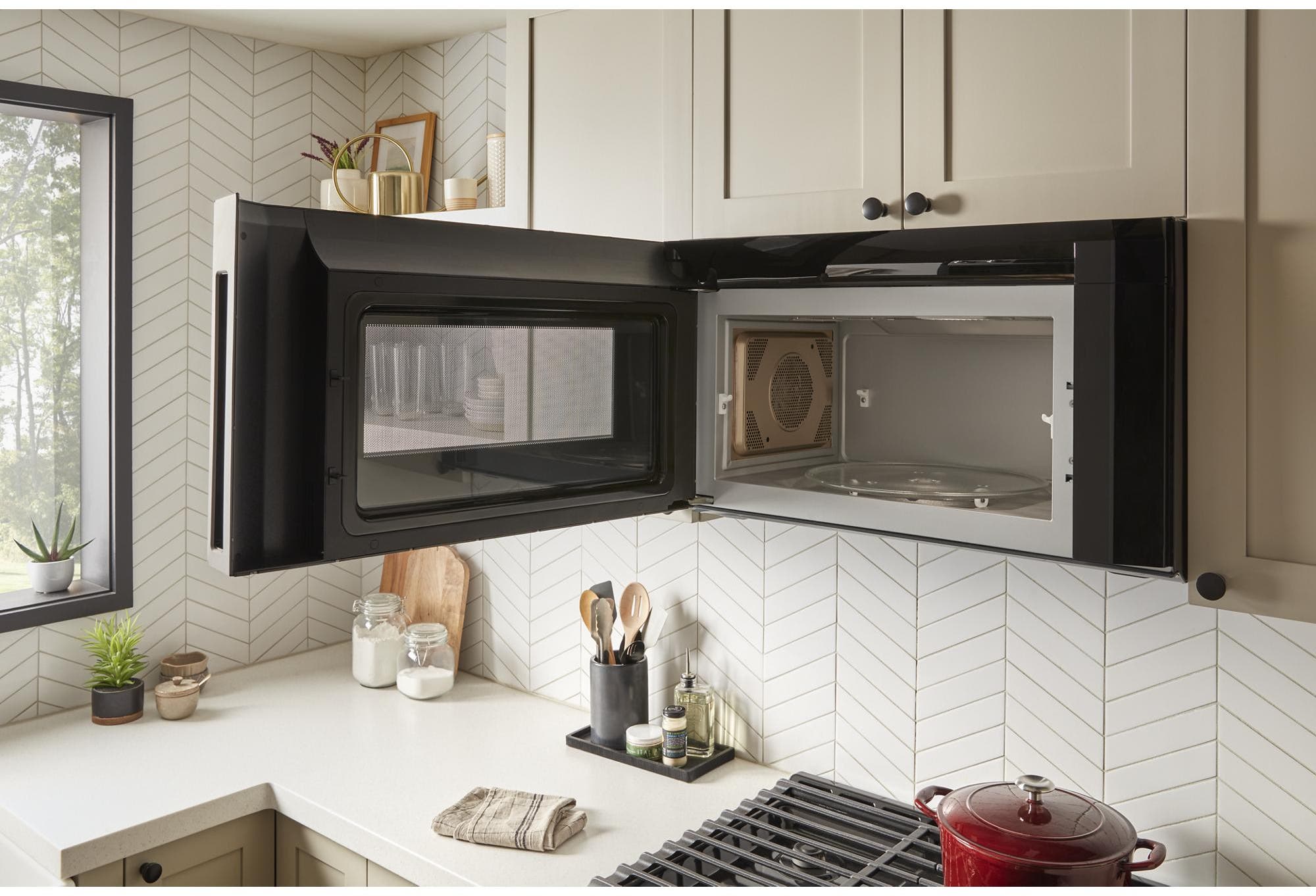 Whirlpool WMH78519LZ Fingerprint Resistant Stainless Steel