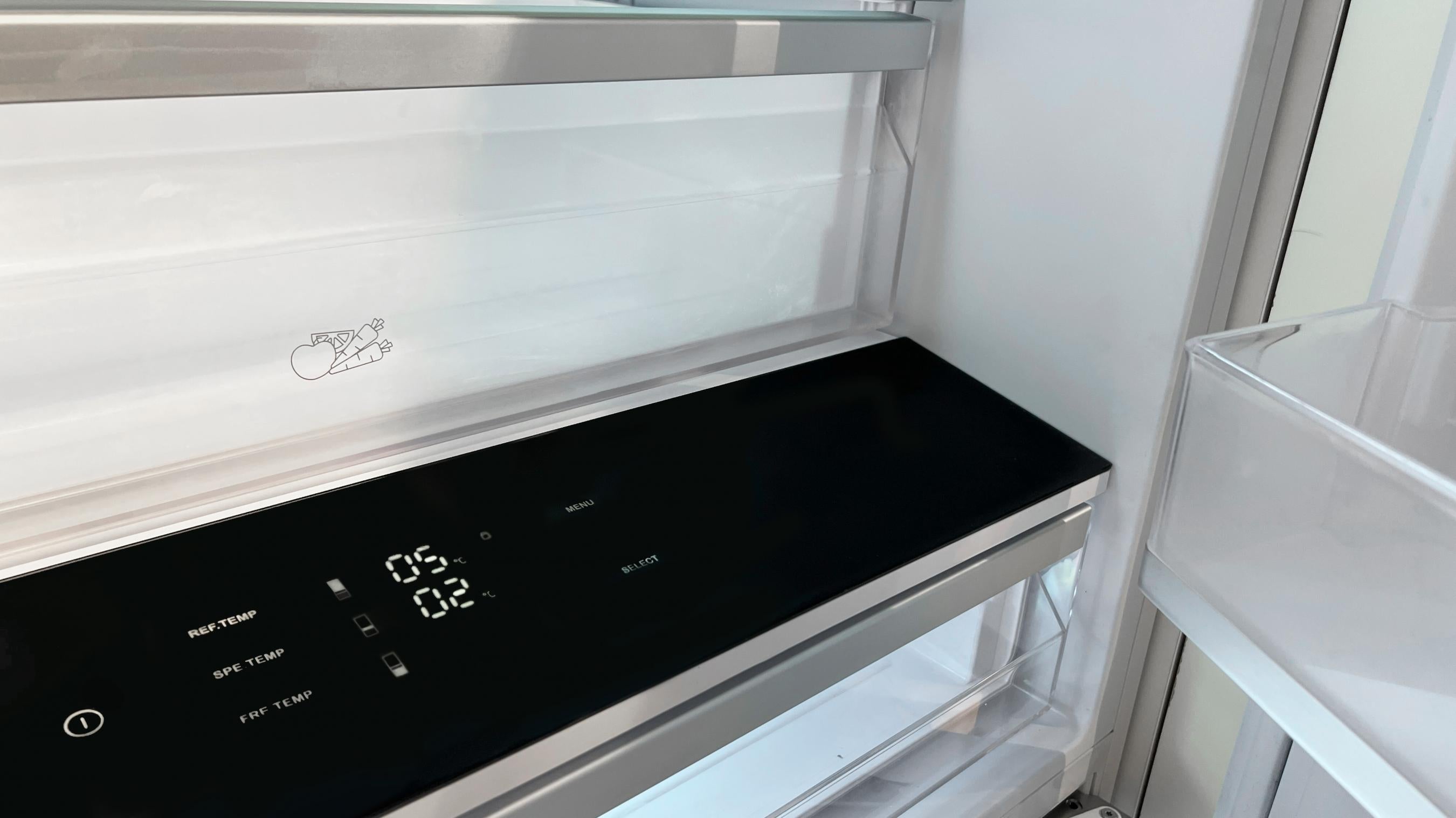 Fulgor Milano FM4BM30FBI 30 Inch Built-In Refrigerator: Panel