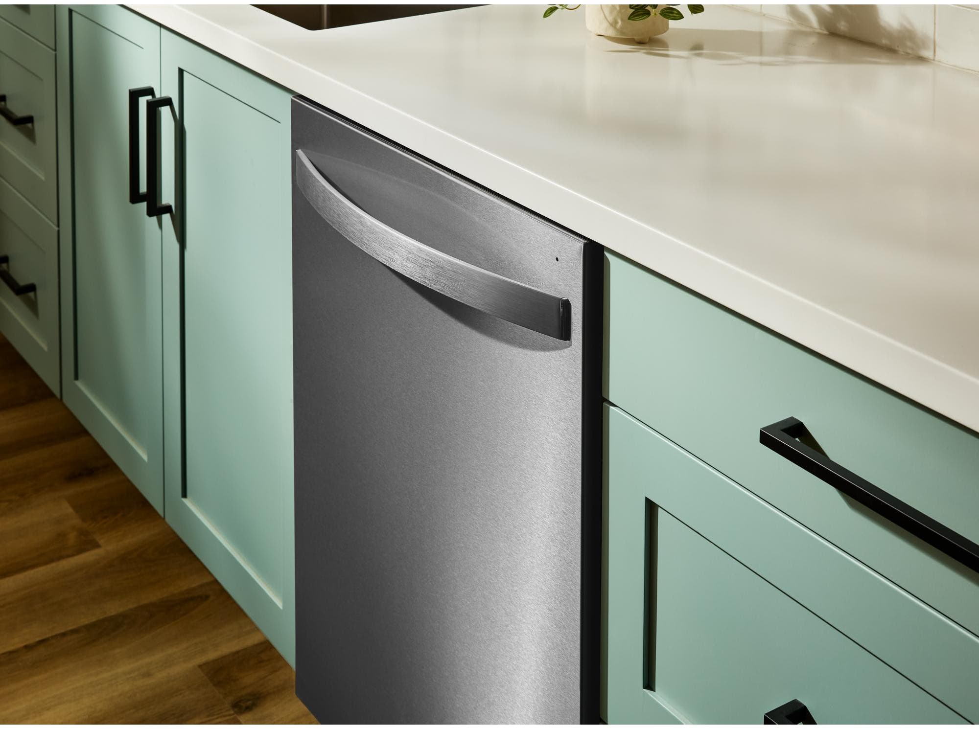 Whirlpool WDTS8024SZ Fingerprint-Resistant Stainless Steel