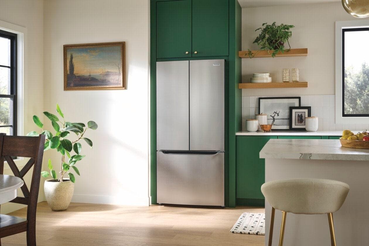 Frigidaire FRFG2033AV Brushed Steel