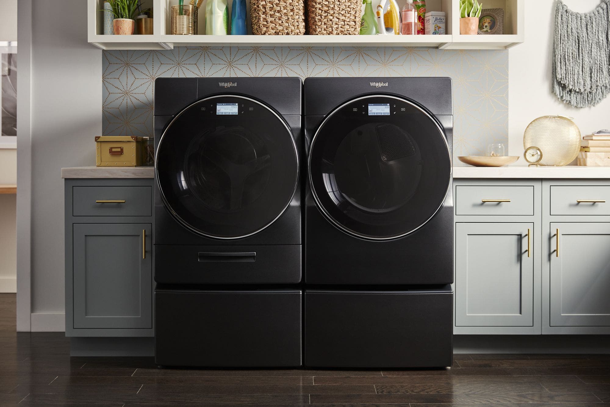 Whirlpool WFP2715HBK Black