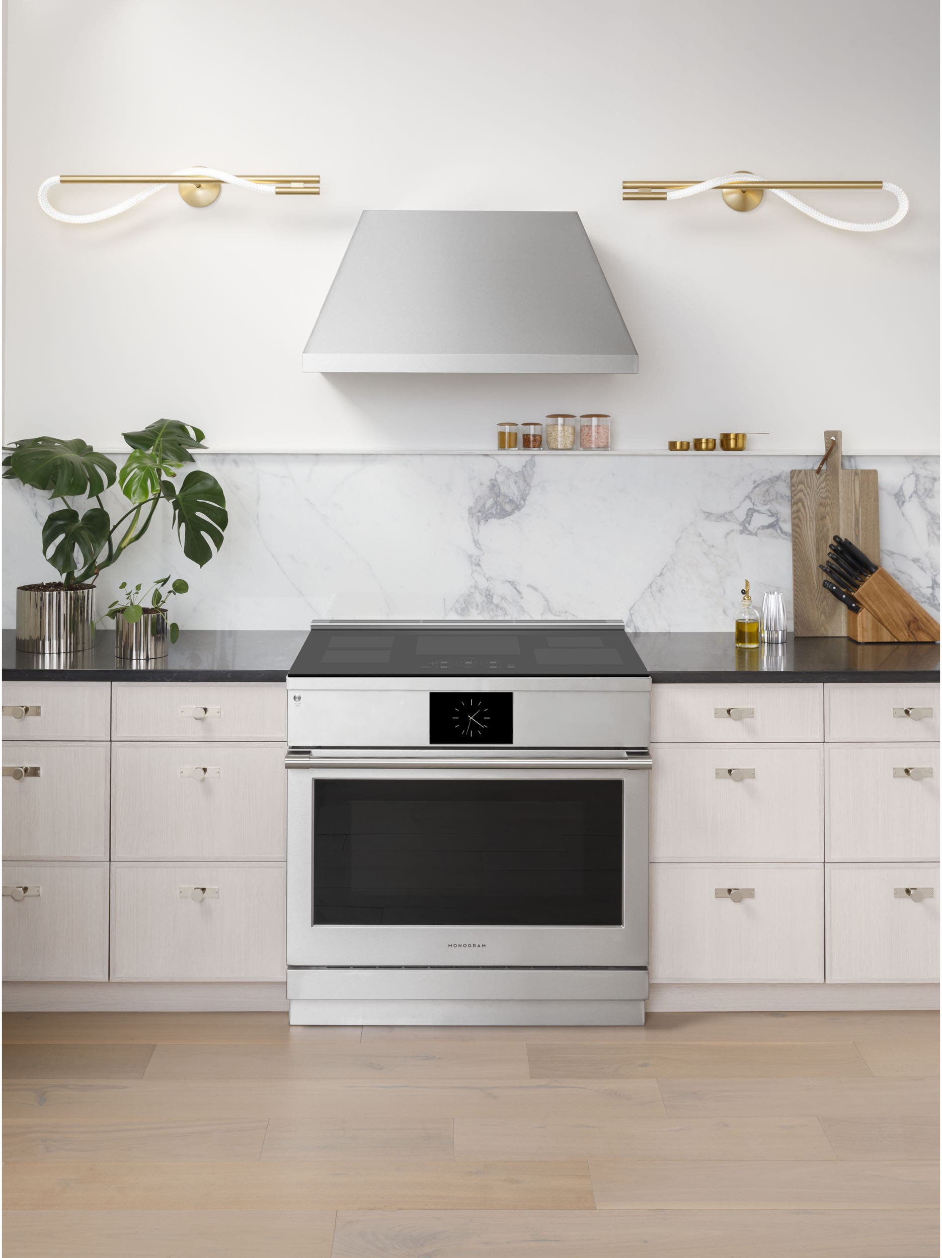 Monogram ZHP365ETVSS Stainless Steel