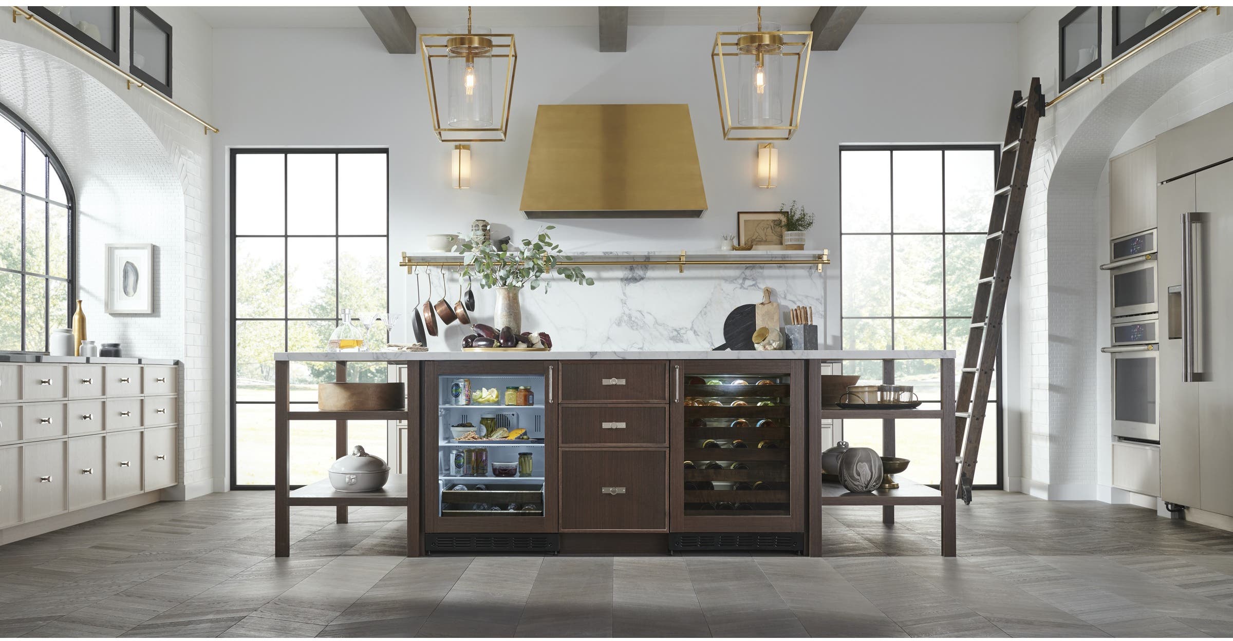 Monogram ZVC48DTB1 Brass