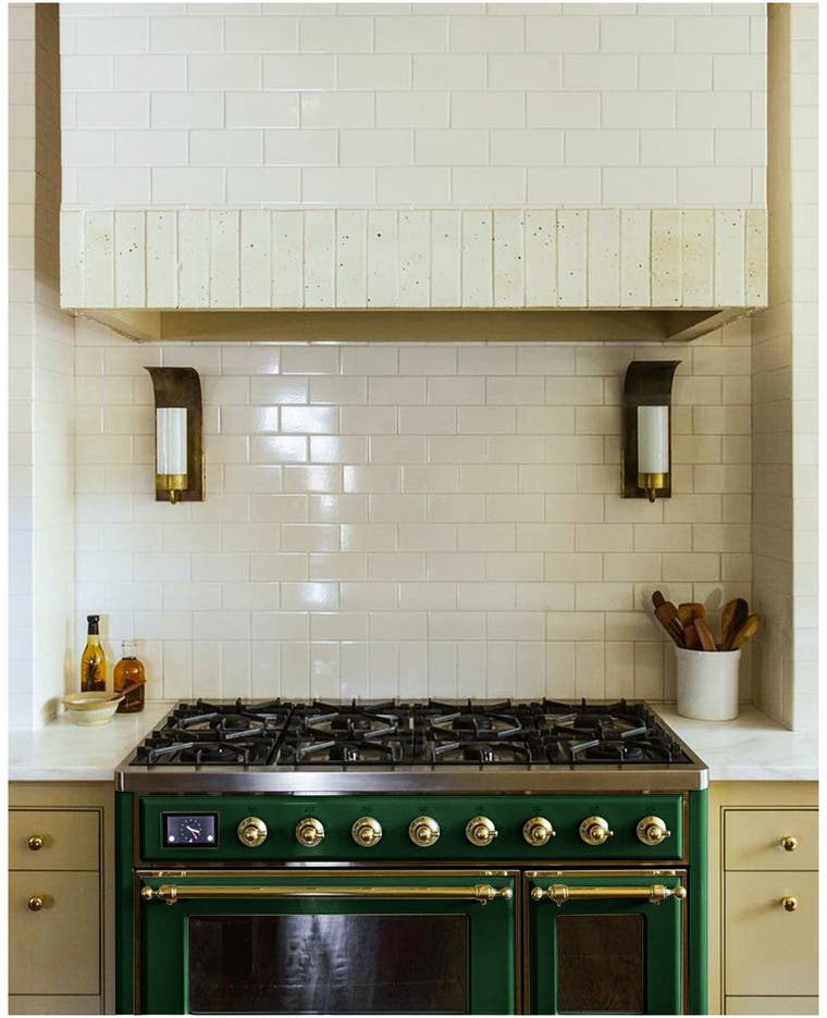 Ilve UM12FDNS3EGG Natural Gas In Emerald Green W/ Brass Trim