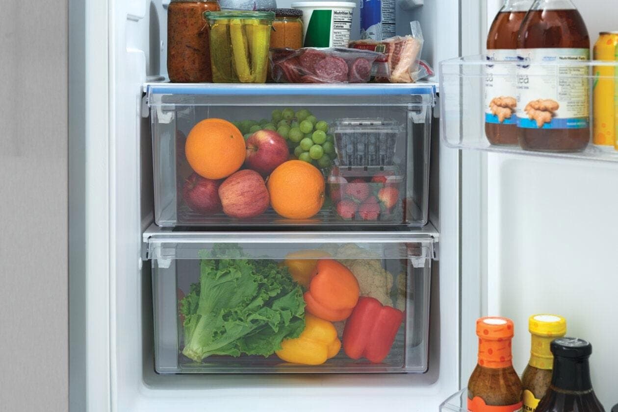 Frigidaire FRSN2610AF Smudge Proof Stainless Steel