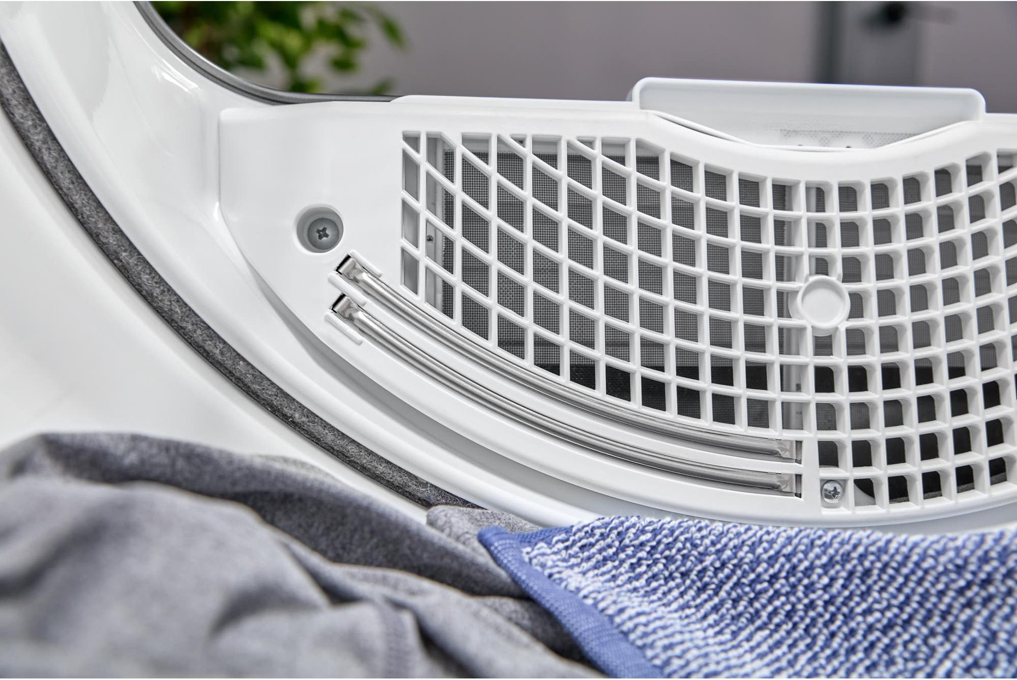 Maytag MED6205RW White
