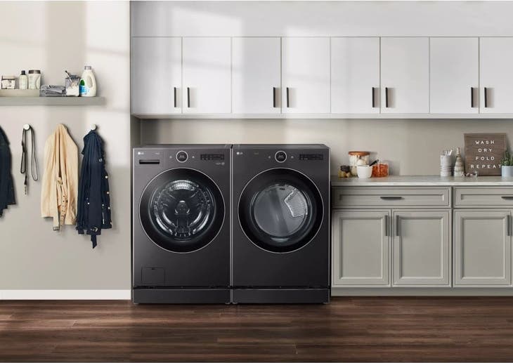 LG WM6700HBA Black Steel