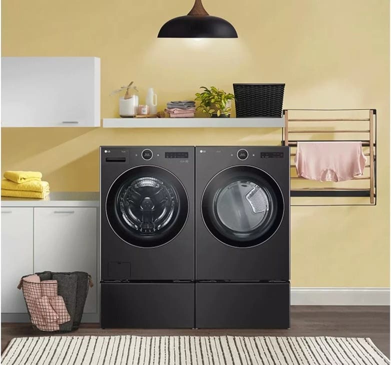 LG WD300CB Black Steel