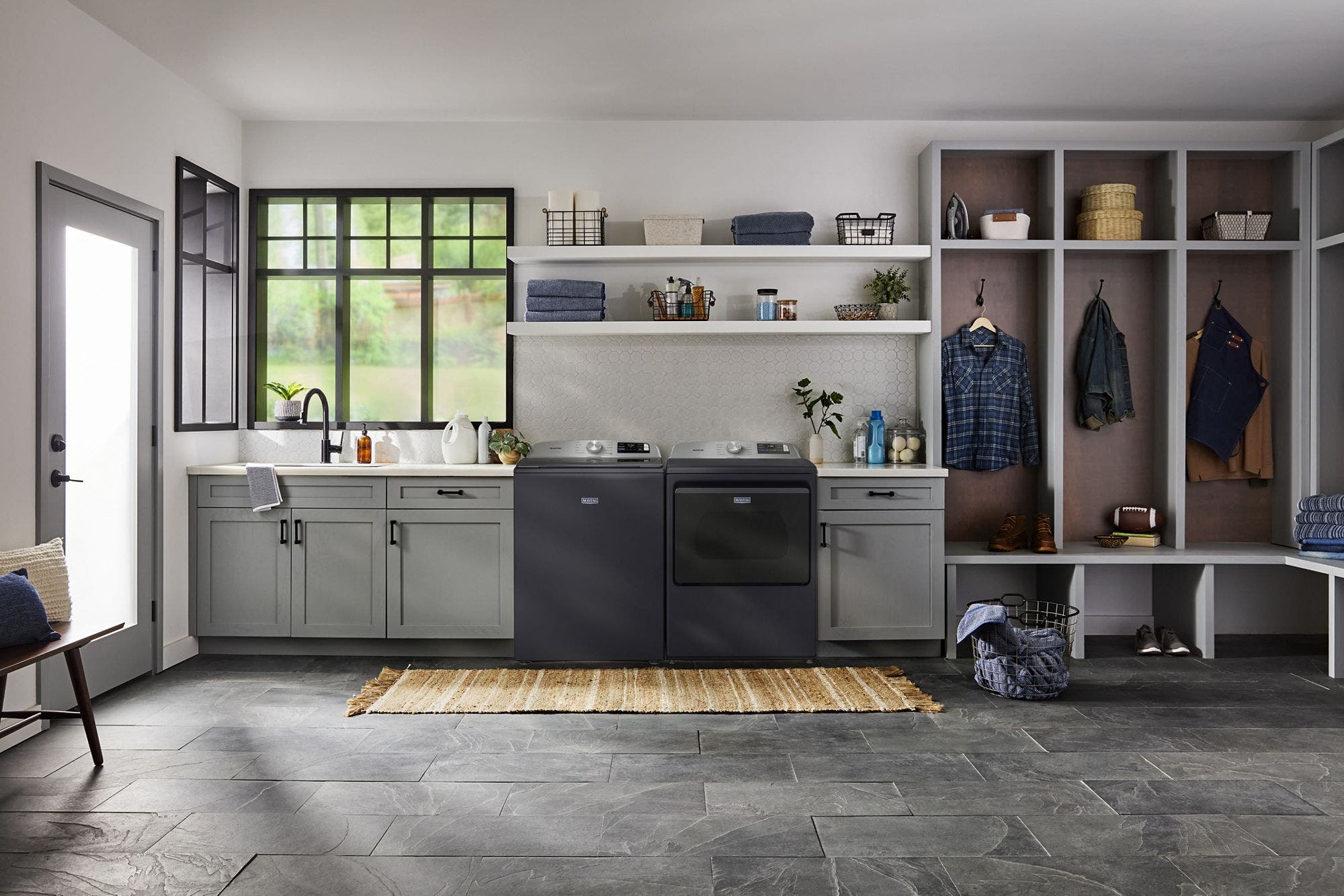 Maytag MED6205RF Midnight Steel