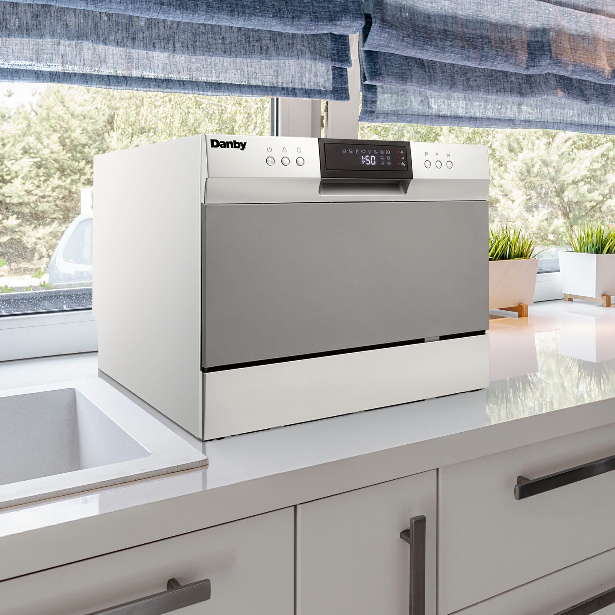 Danby DDW631SDB Stainless Look
