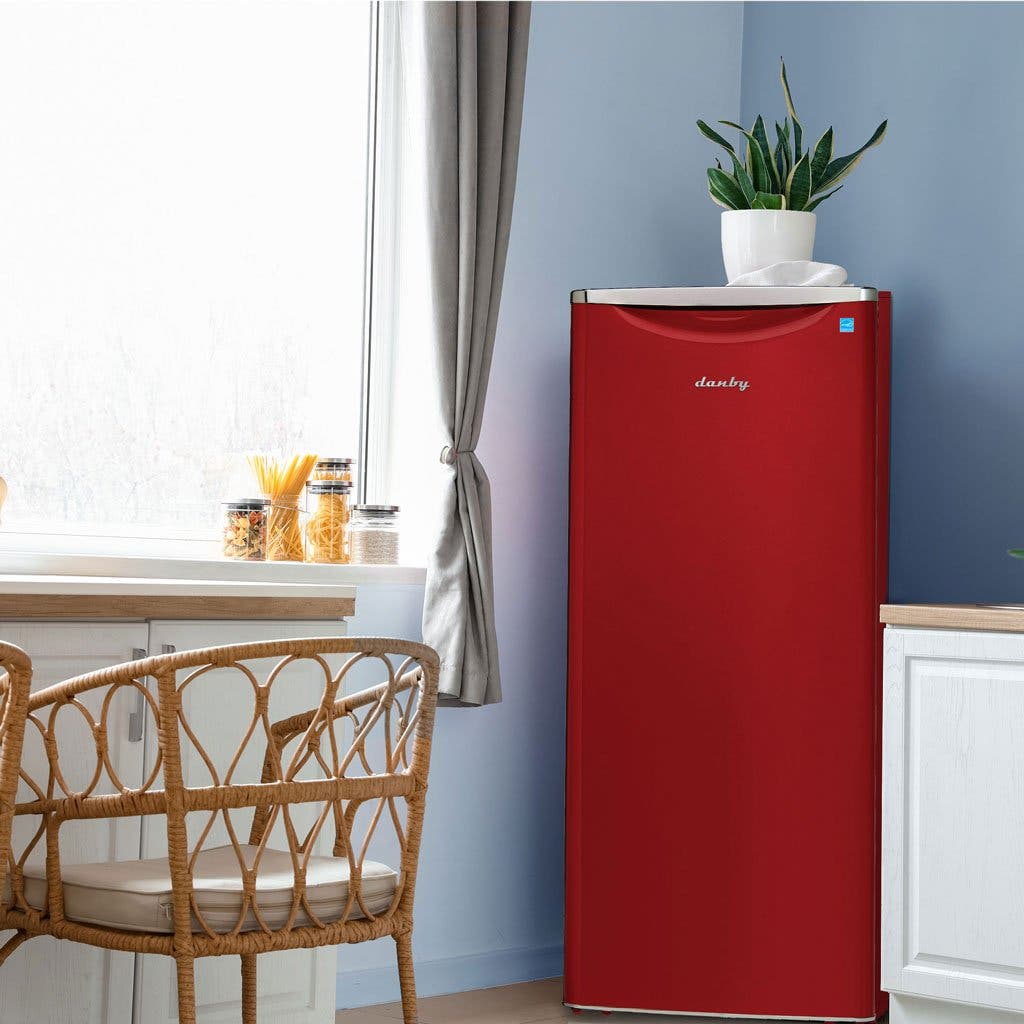 Danby DAR110A3LDB Scarlett Red Metallic