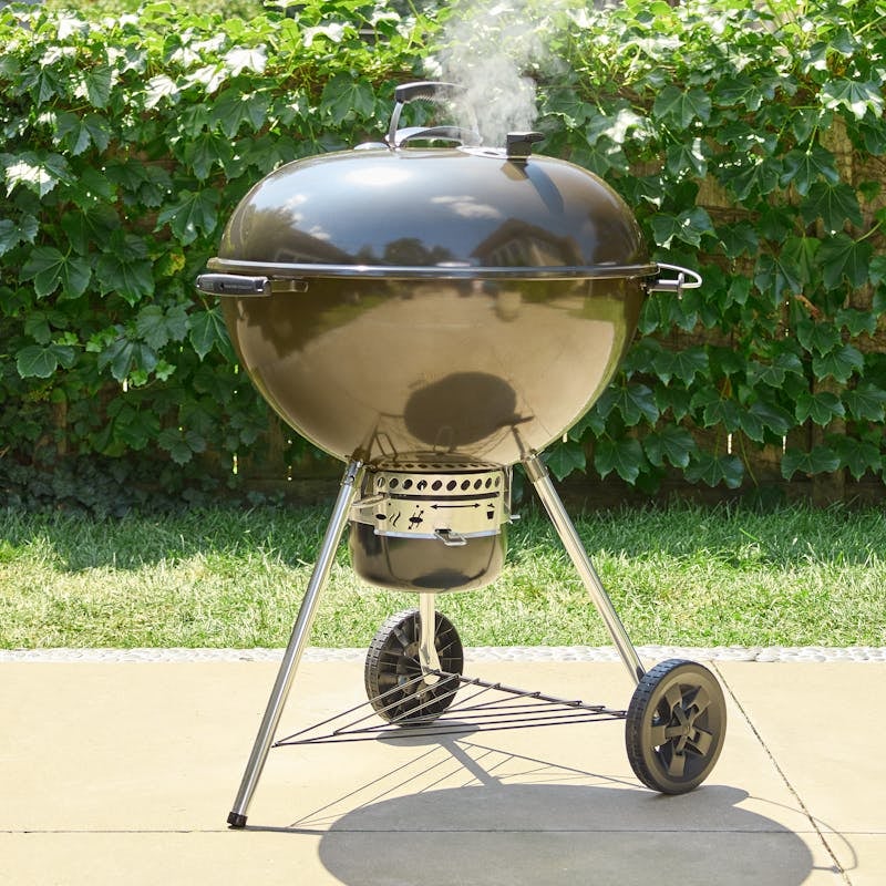 Weber 1500065 Master-Touch Charcoal Grill 26 Inch: Smoke Smoke