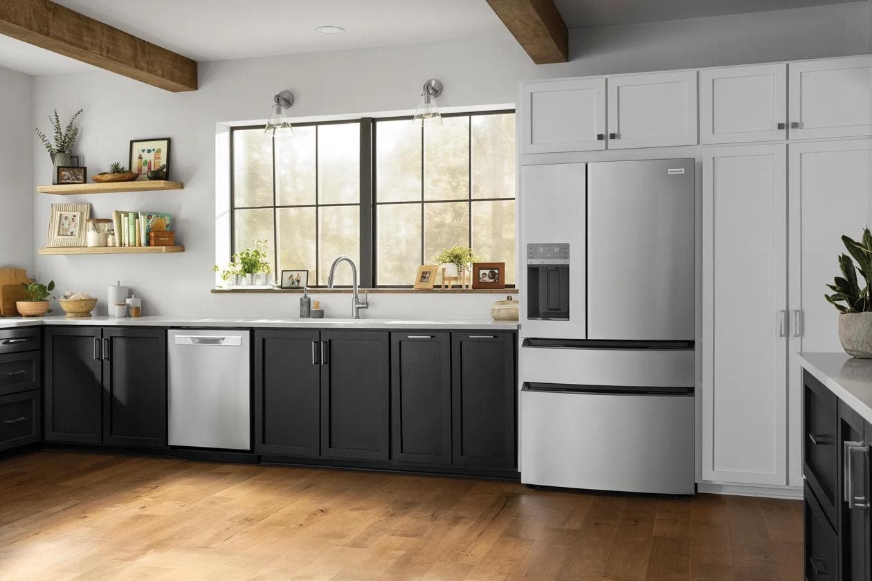 Frigidaire FRMS2733AV Brushed Steel