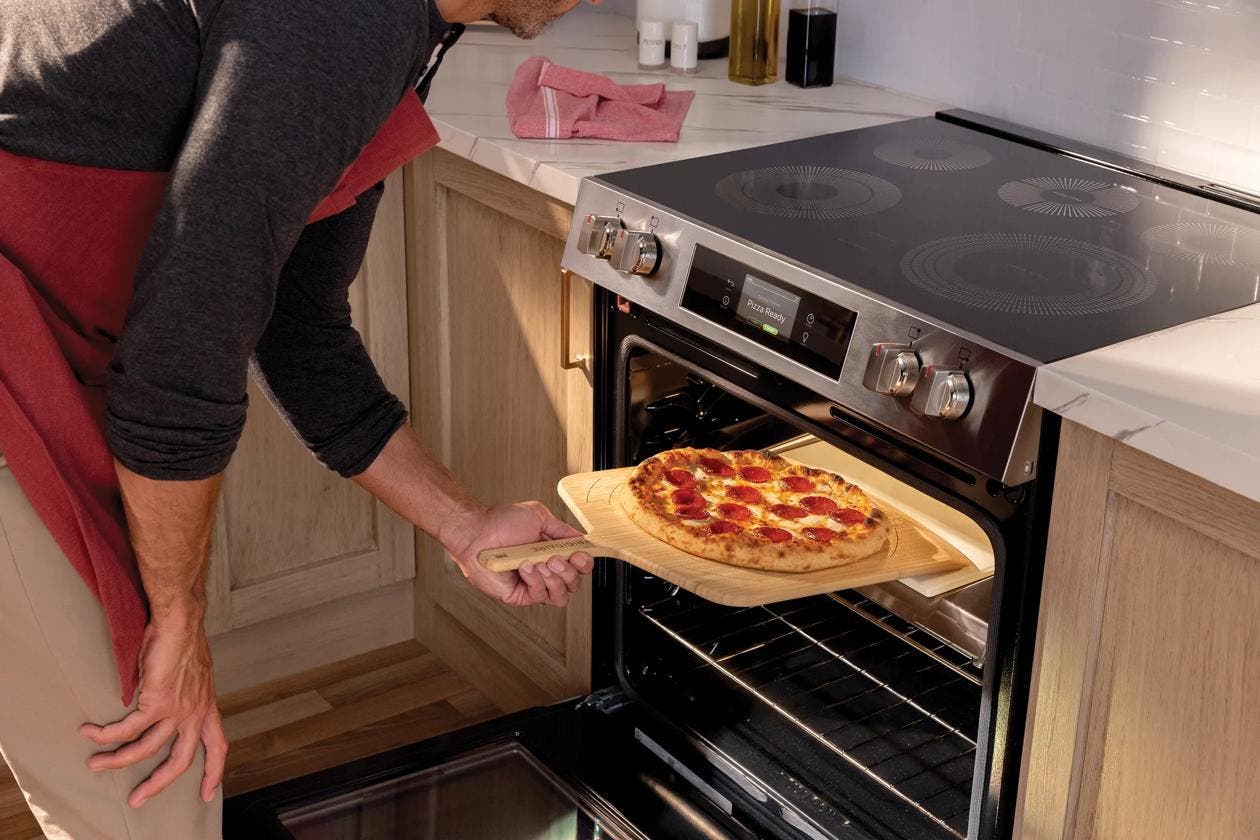 Frigidaire GCFE3070BF Stainless Steel