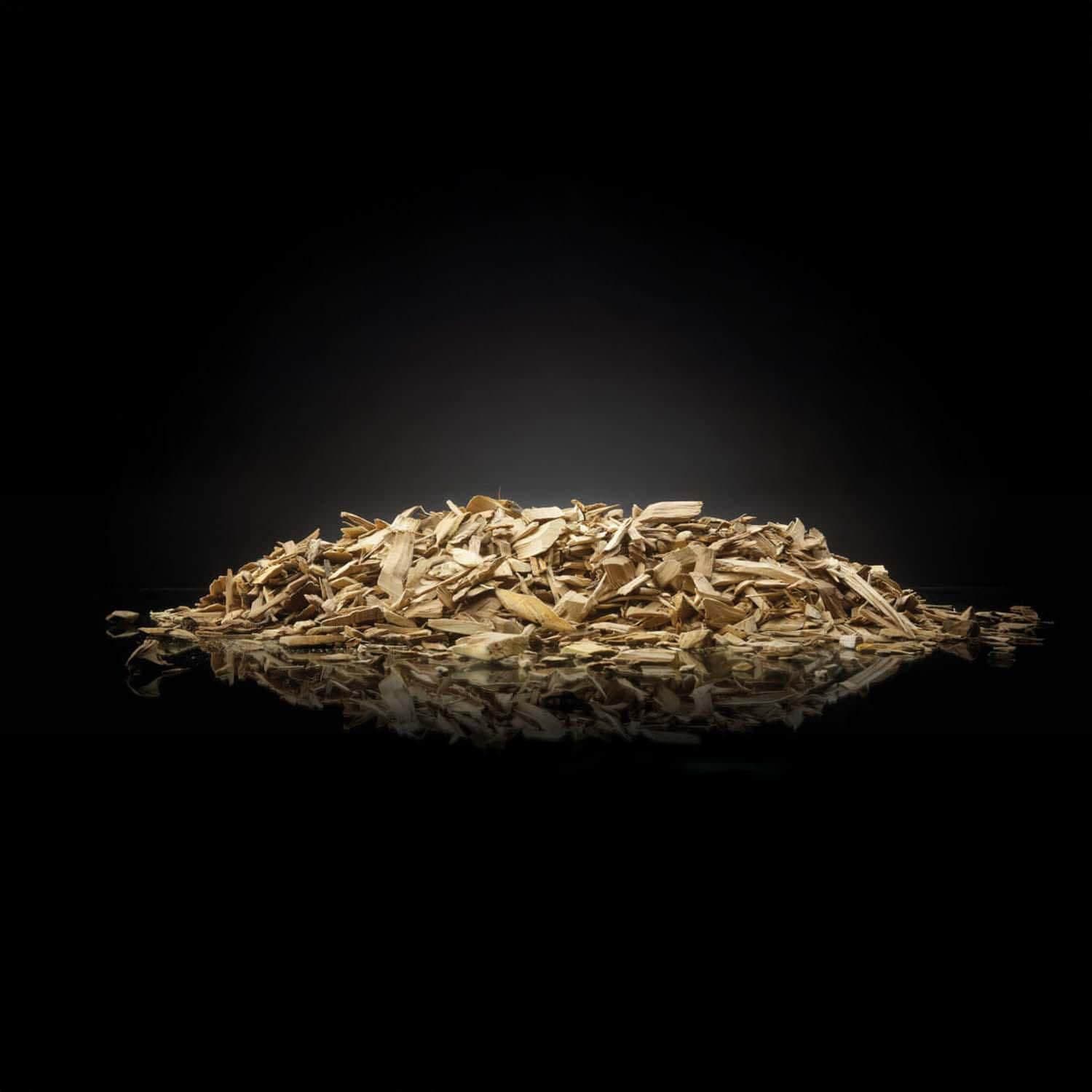 Napoleon 67002 Maple Wood Chips (2 lbs.)
