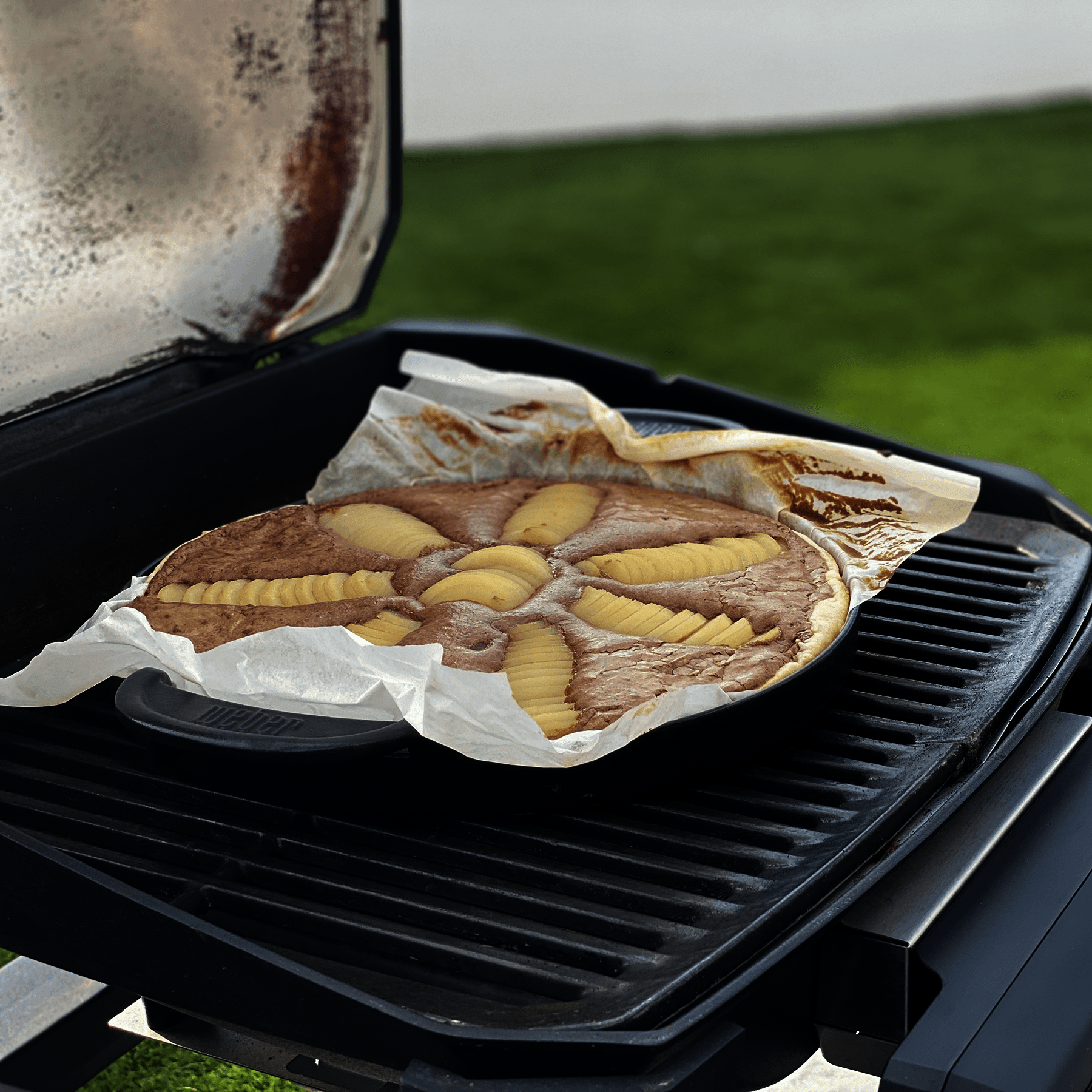 Weber 7421 Black