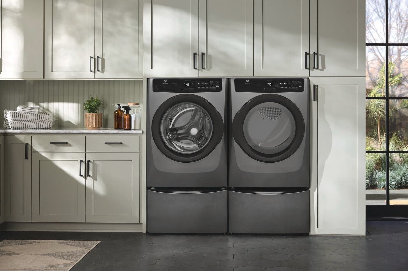 Electrolux ELFW7437AT Titanium