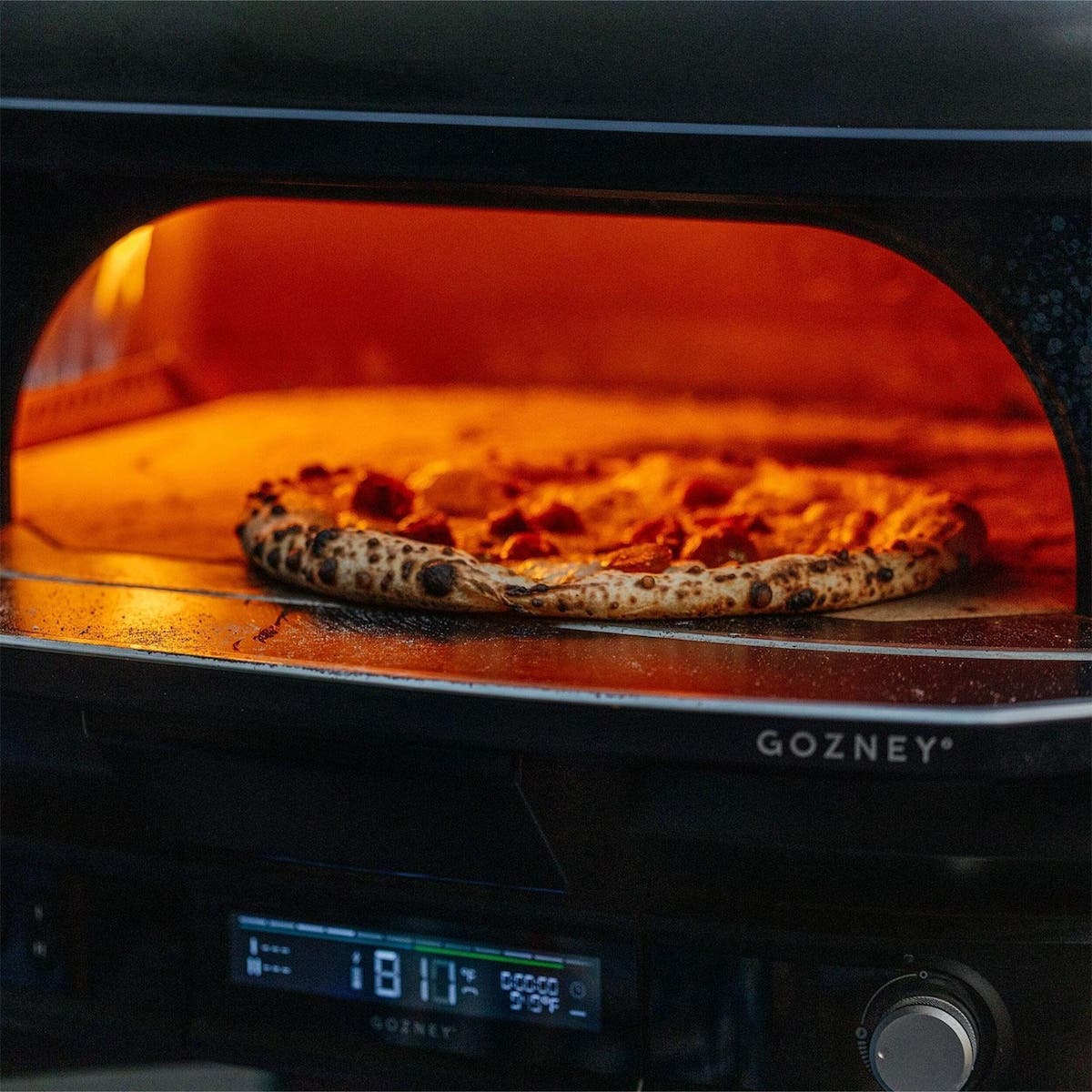 Gozney GMPOBUS1625 Off Black, Liquid Propane