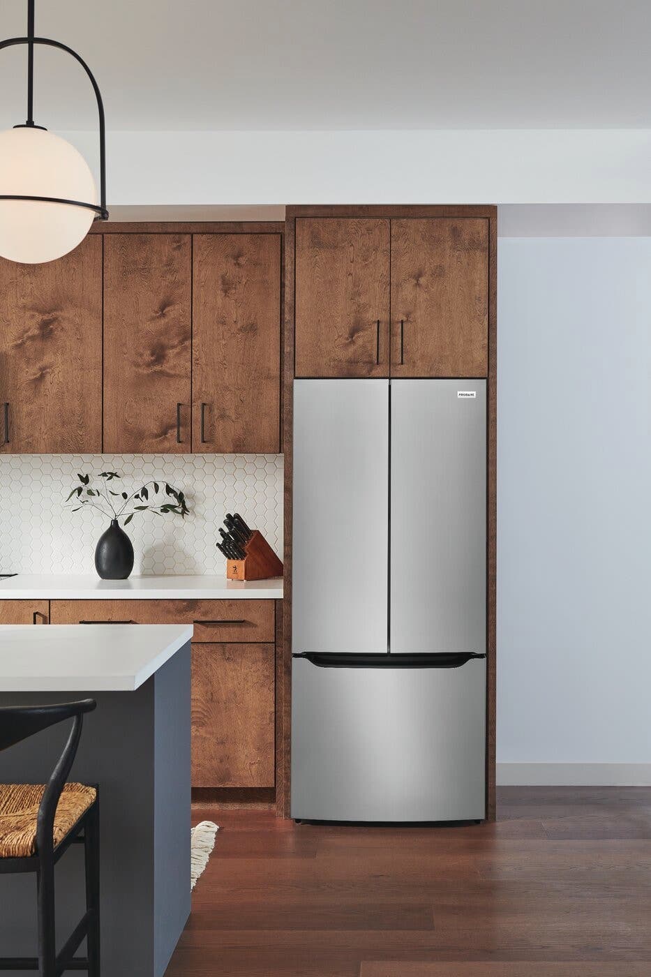 Frigidaire FRFG2033AV Brushed Steel