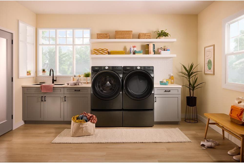 Whirlpool WED5720RU Volcano Black