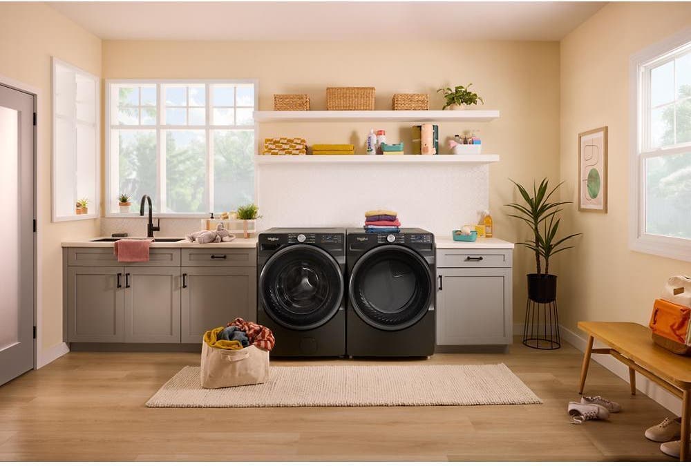 Whirlpool WED5720RU Volcano Black