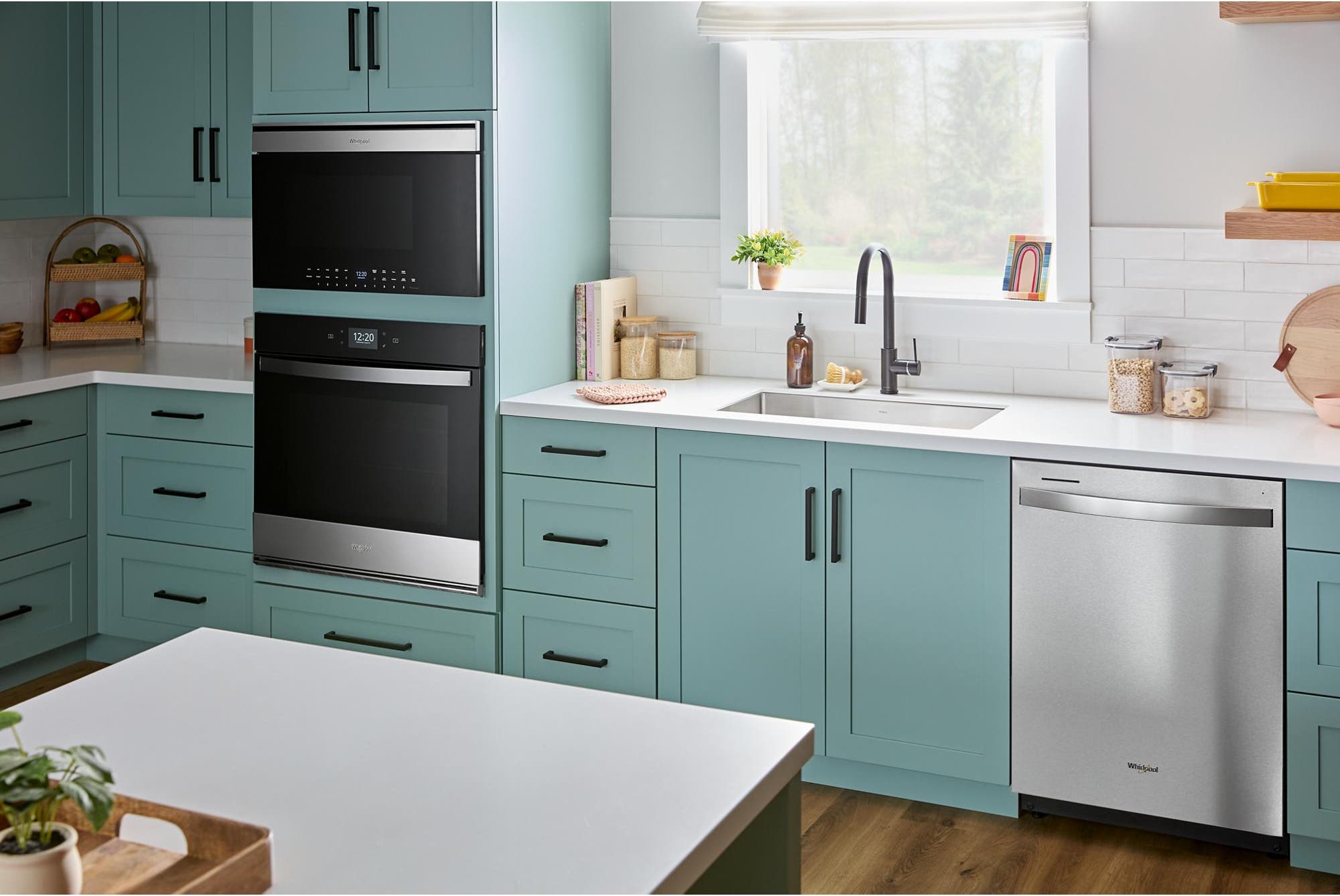 Whirlpool WMBT7030SZ Fingerprint Resistant Stainless Steel