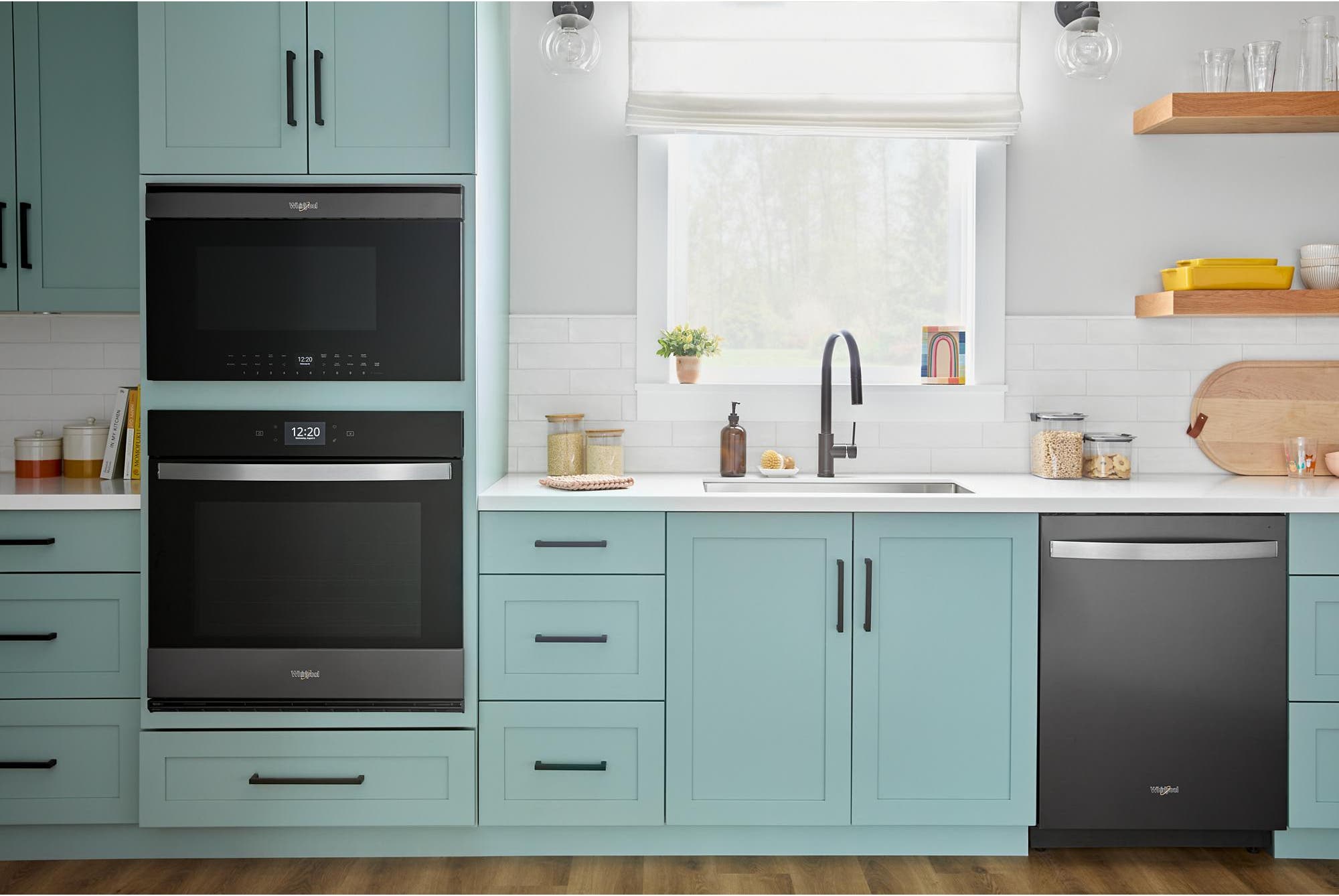Whirlpool WMBT7030SV Black Stainless Finish