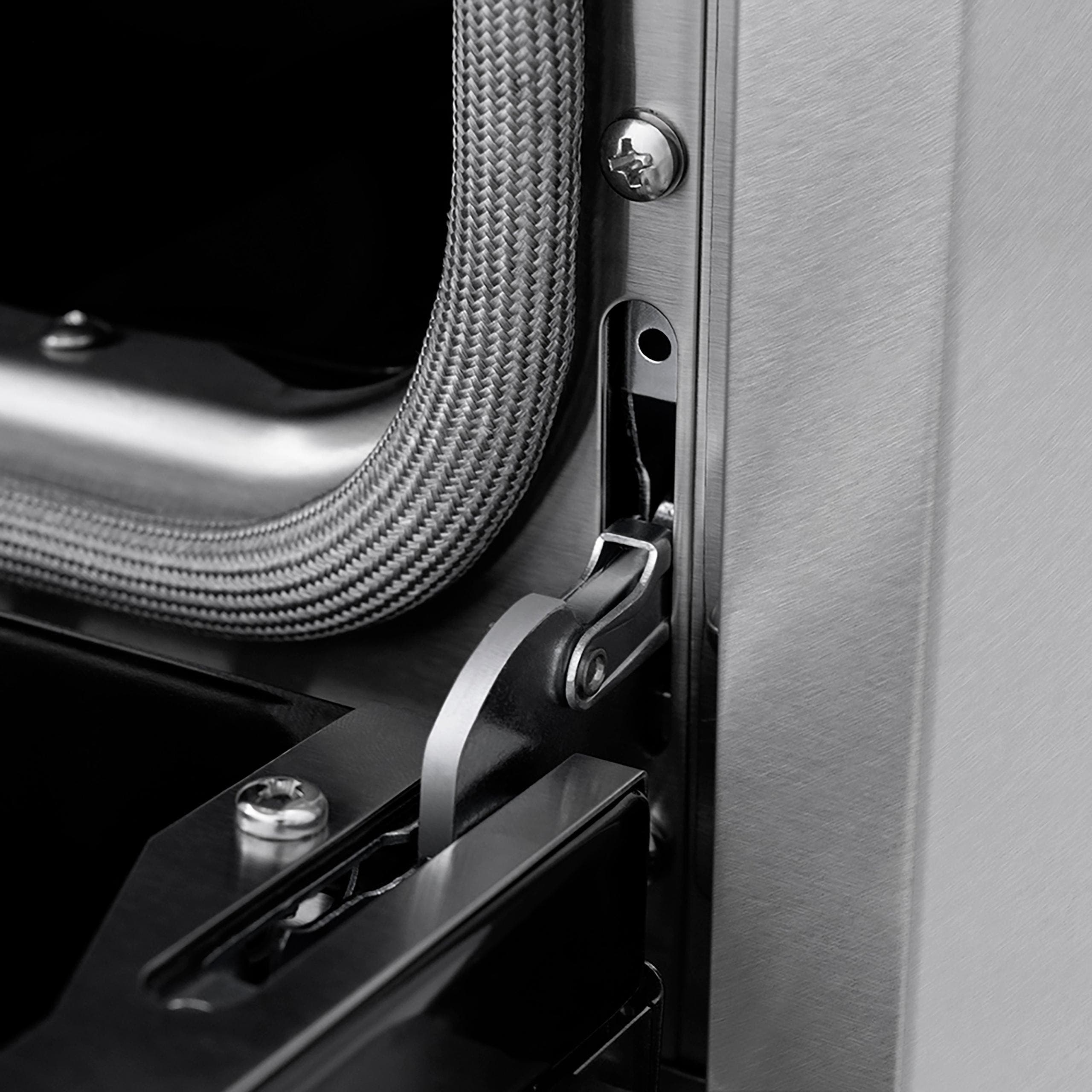 Zline PSGRSZBLM36G Satin Stainless Steel With Black Matte Door And Po...