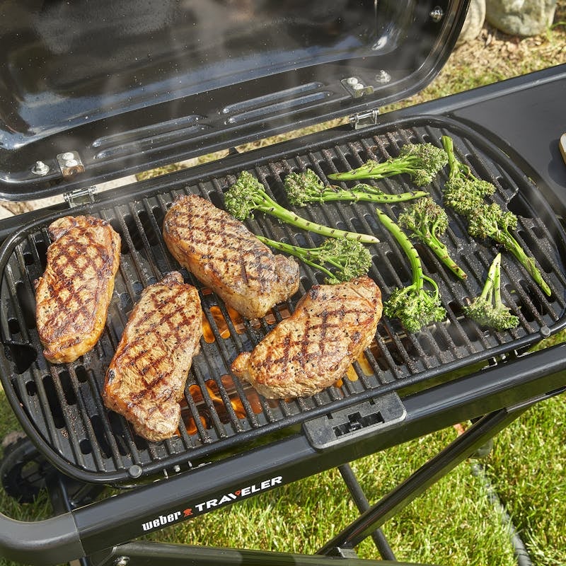 Weber 1501740 Traveler Portable Gas Grill: Liquid Propane