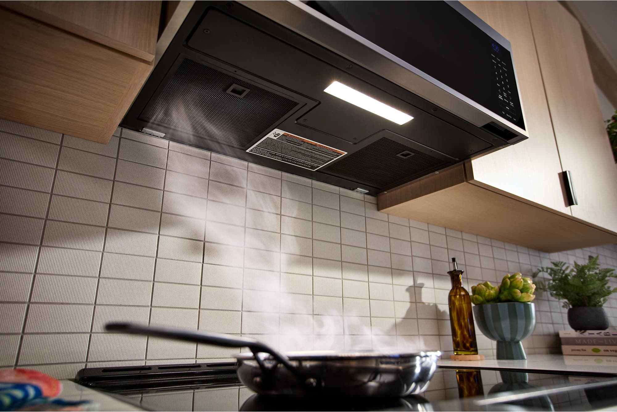 KitchenAid KMML550RPS PrintShield™ Stainless Steel