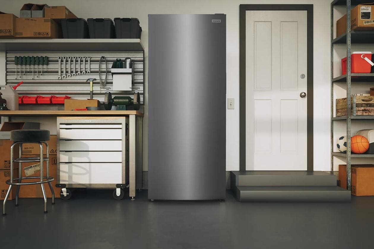 Frigidaire FFUE1626AV Stainless Steel Look